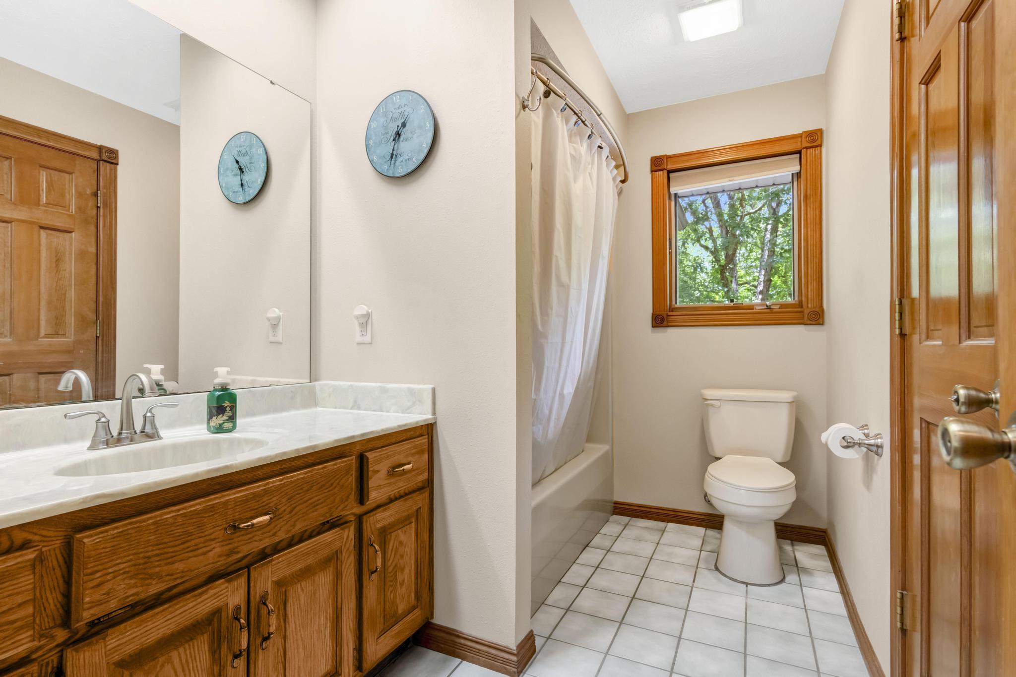 1228 Shire Circle Property Photo 26