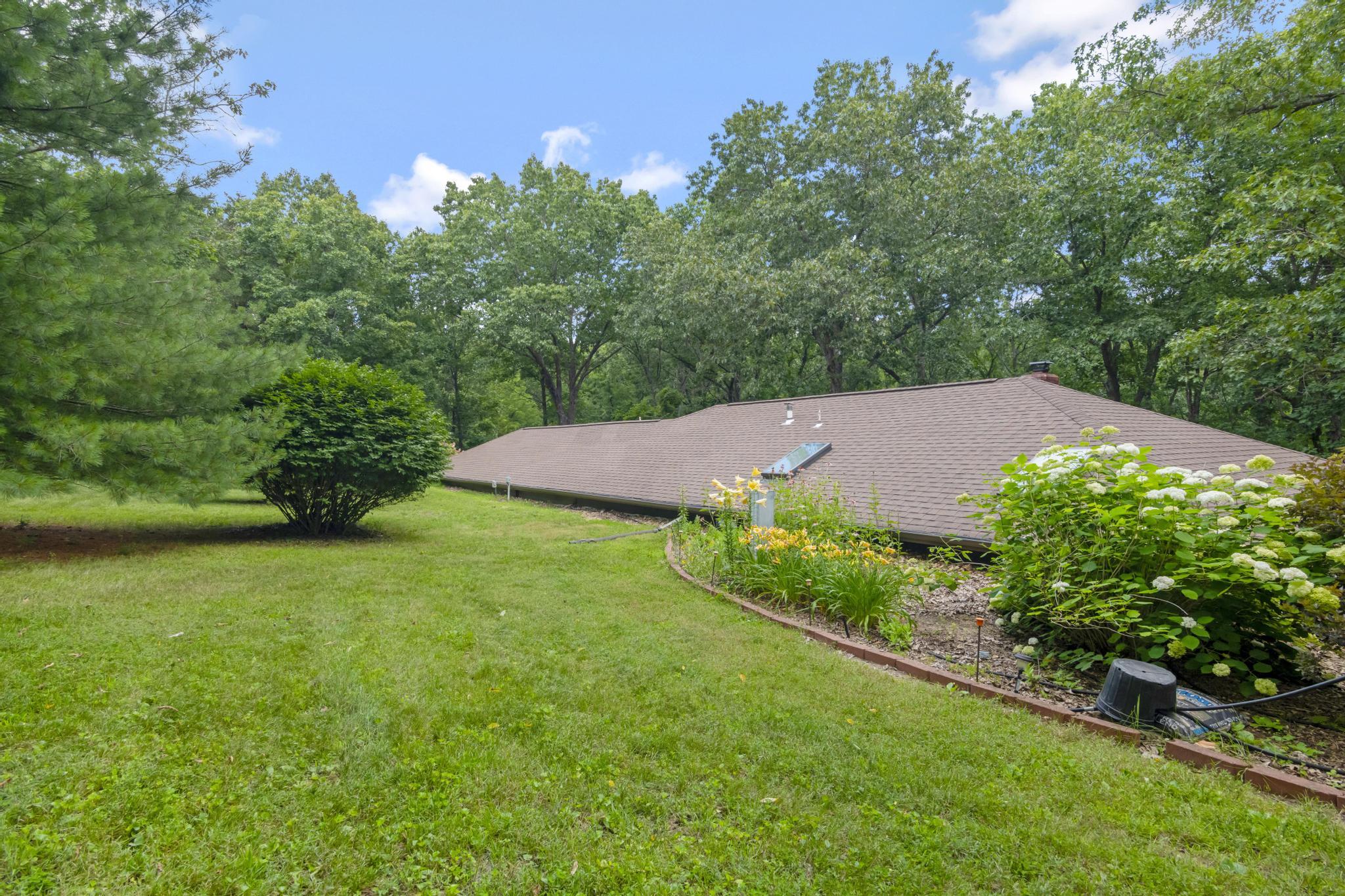 1228 Shire Circle Property Photo 32