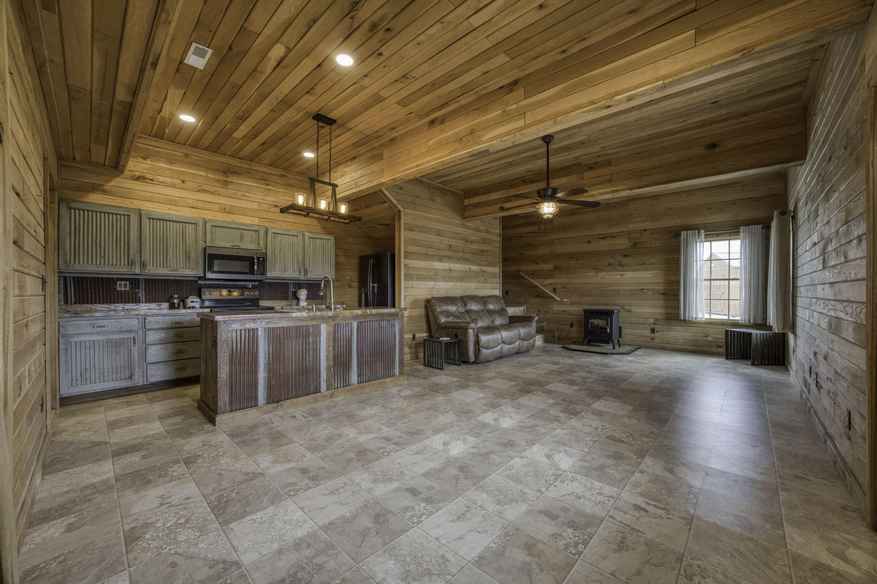 12132 West Farm Road 18 Property Photo 10