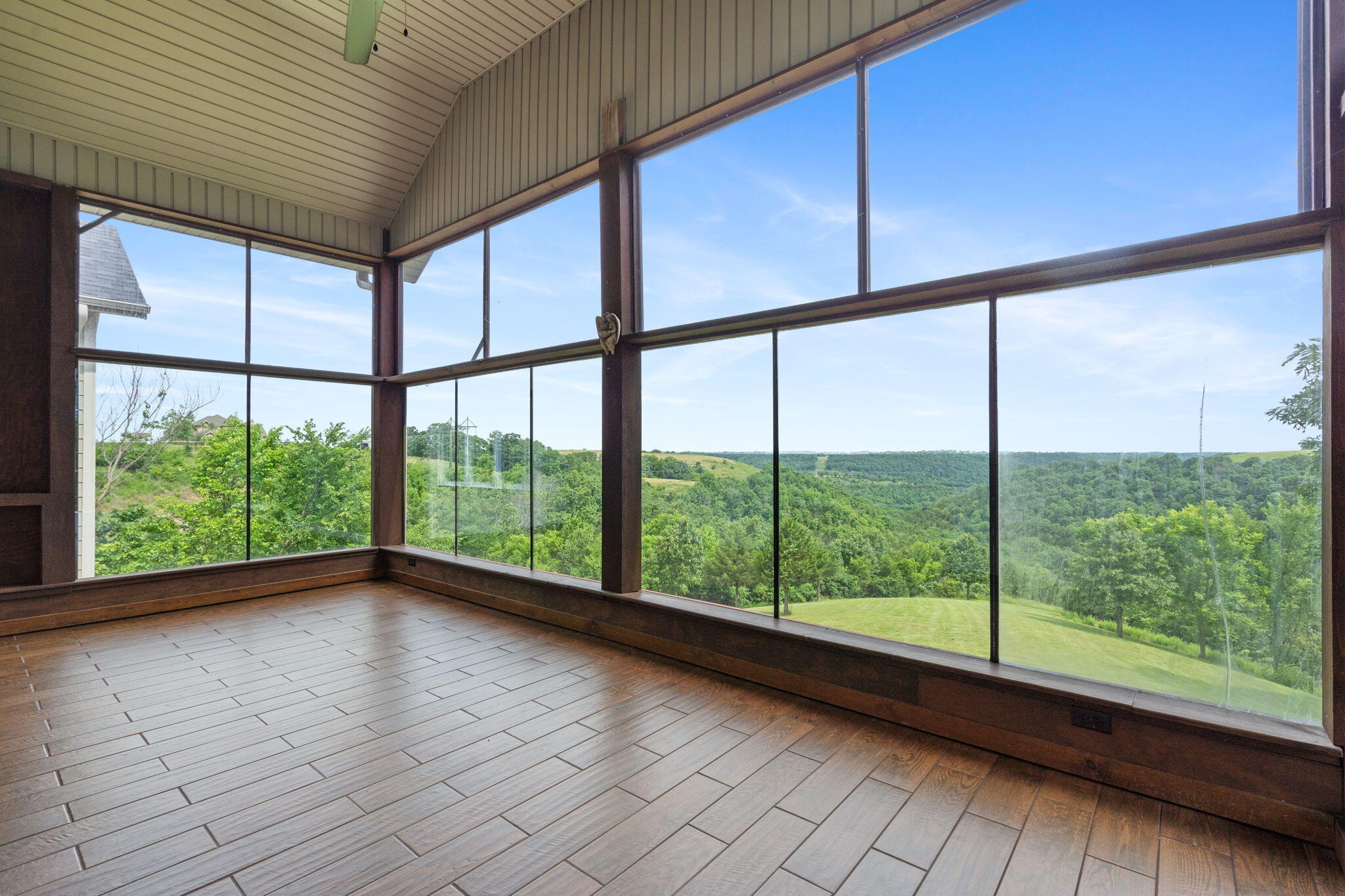 358 Spring View Place Property Photo 43
