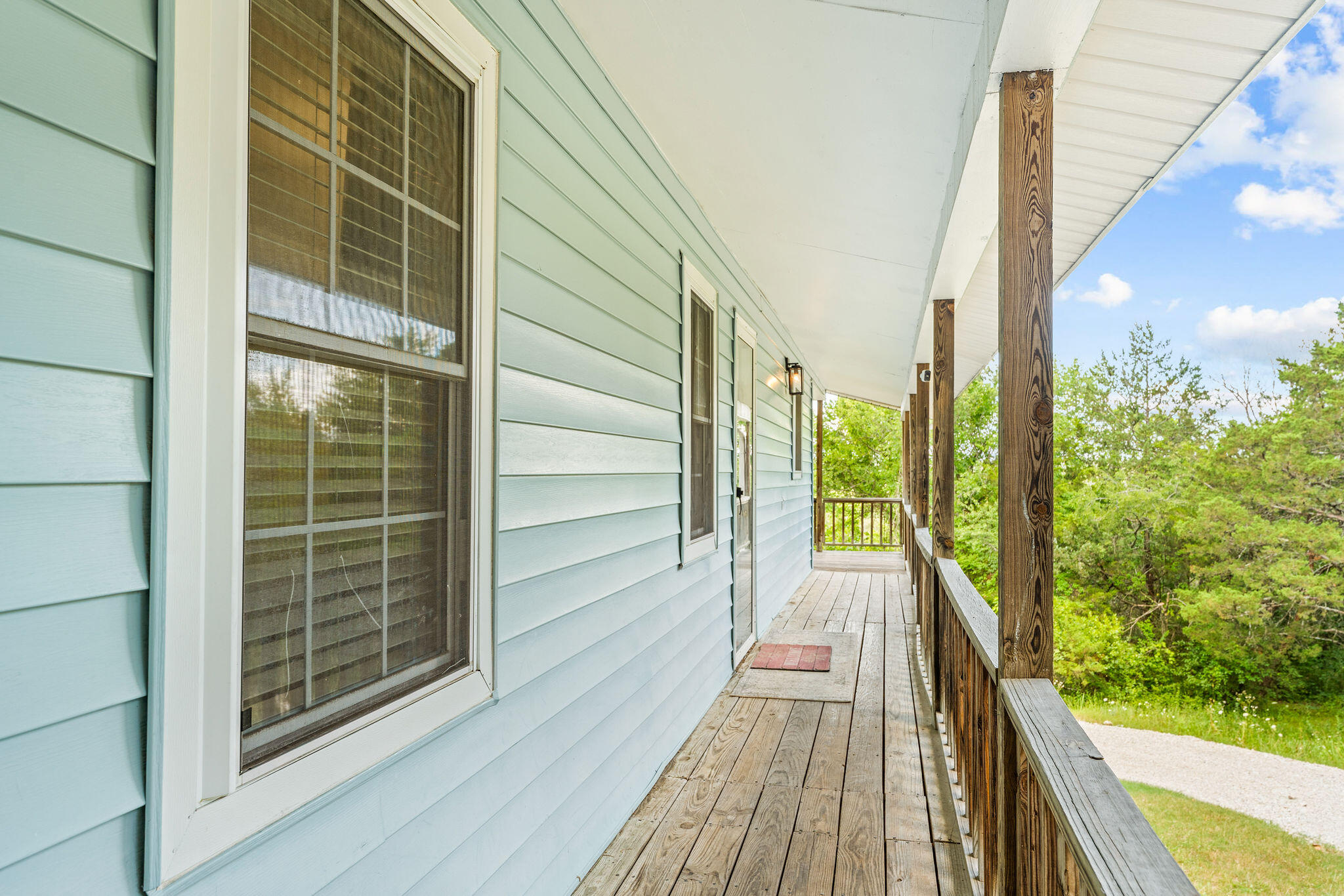 1009 Iowa Colony Road Property Photo 5