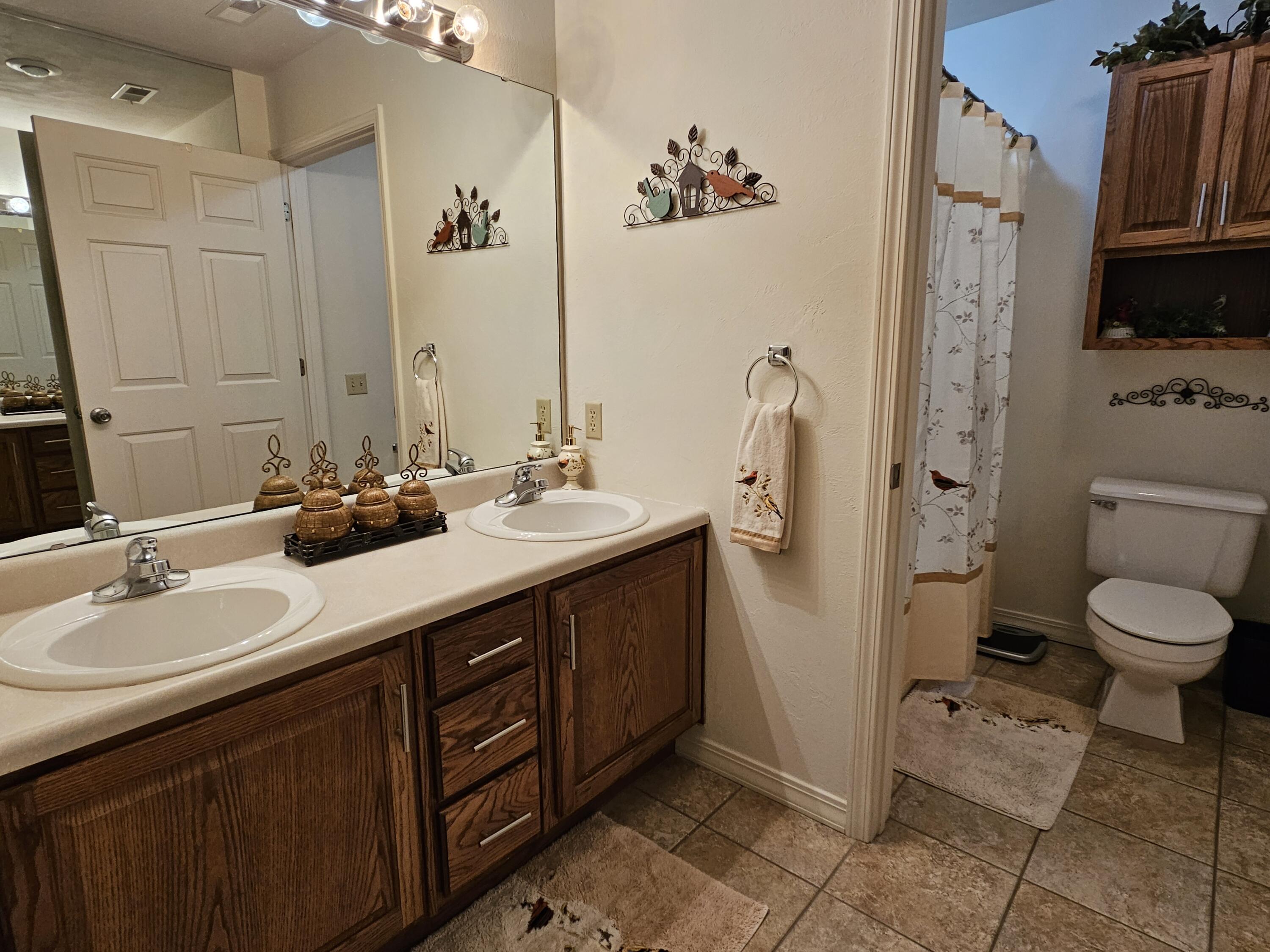 7832 Cozy Cove Road Property Photo 34