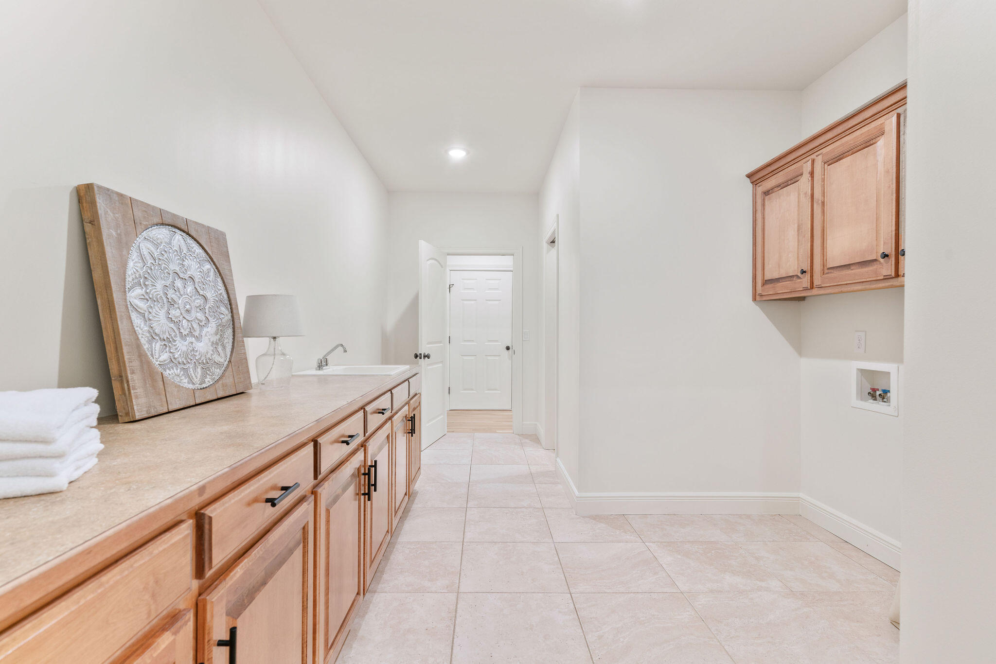 1303 East Eaglegate Parkway Property Photo 24
