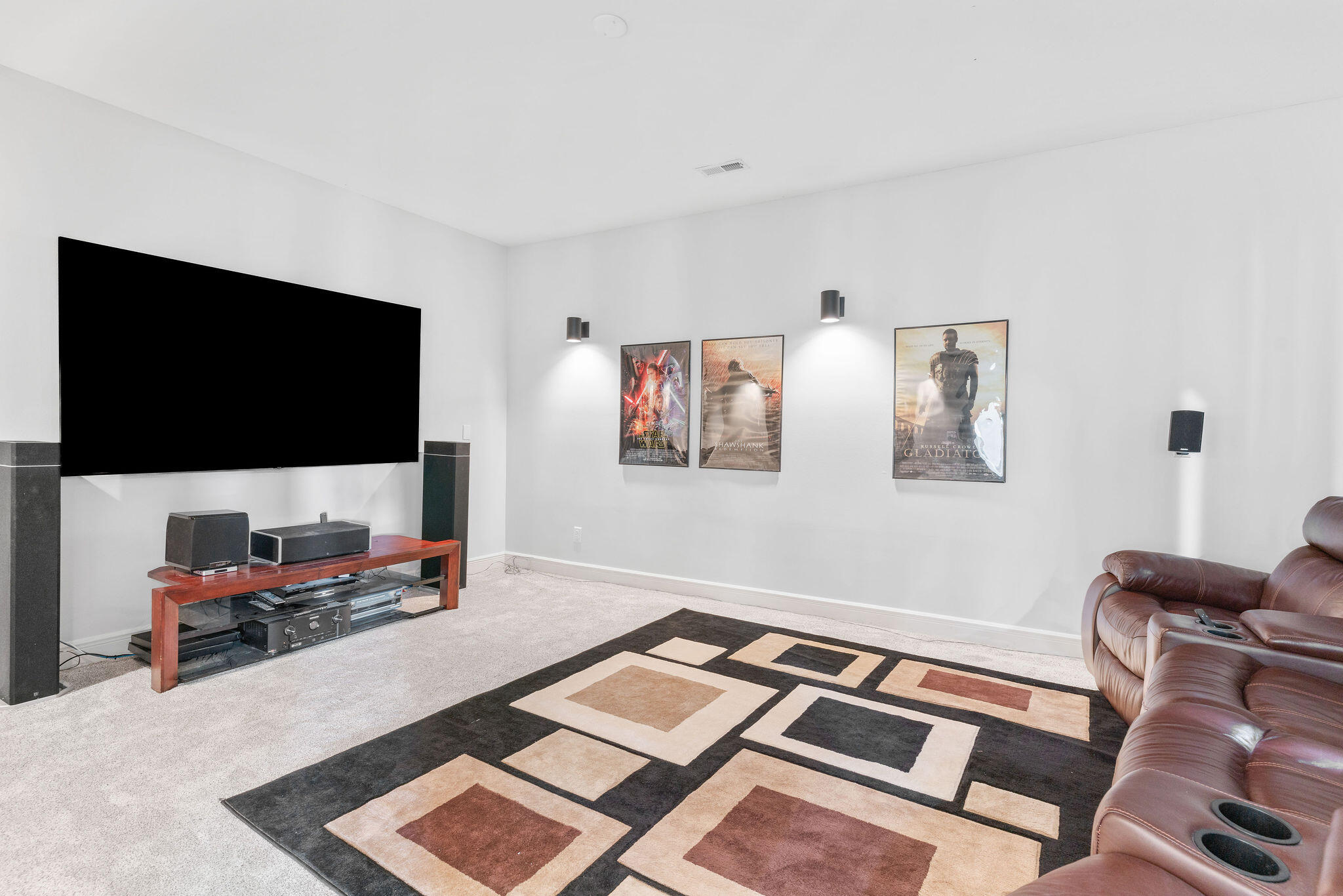 1303 East Eaglegate Parkway Property Photo 47