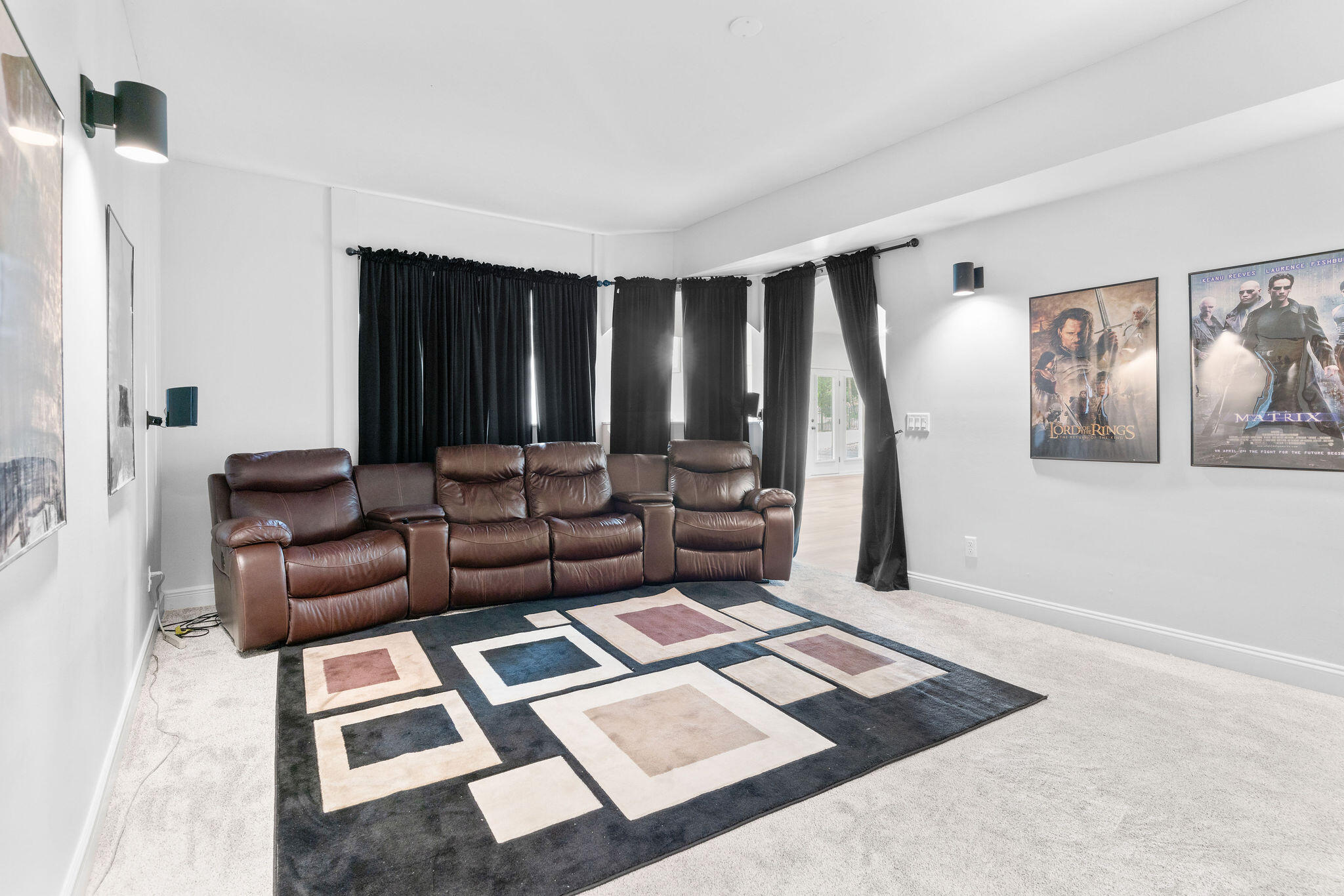 1303 East Eaglegate Parkway Property Photo 48