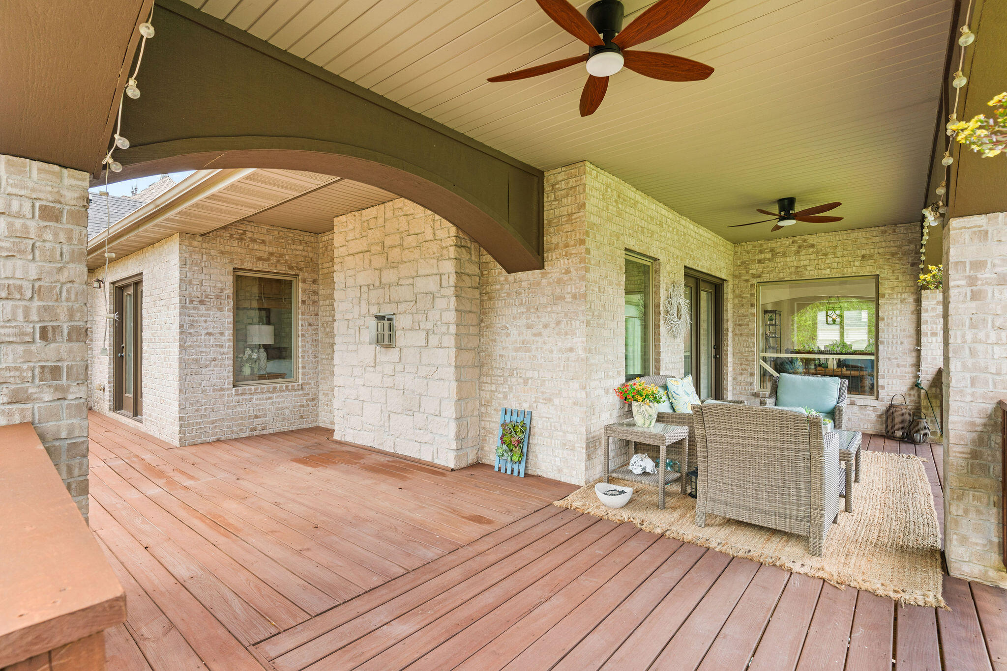 1303 East Eaglegate Parkway Property Photo 59