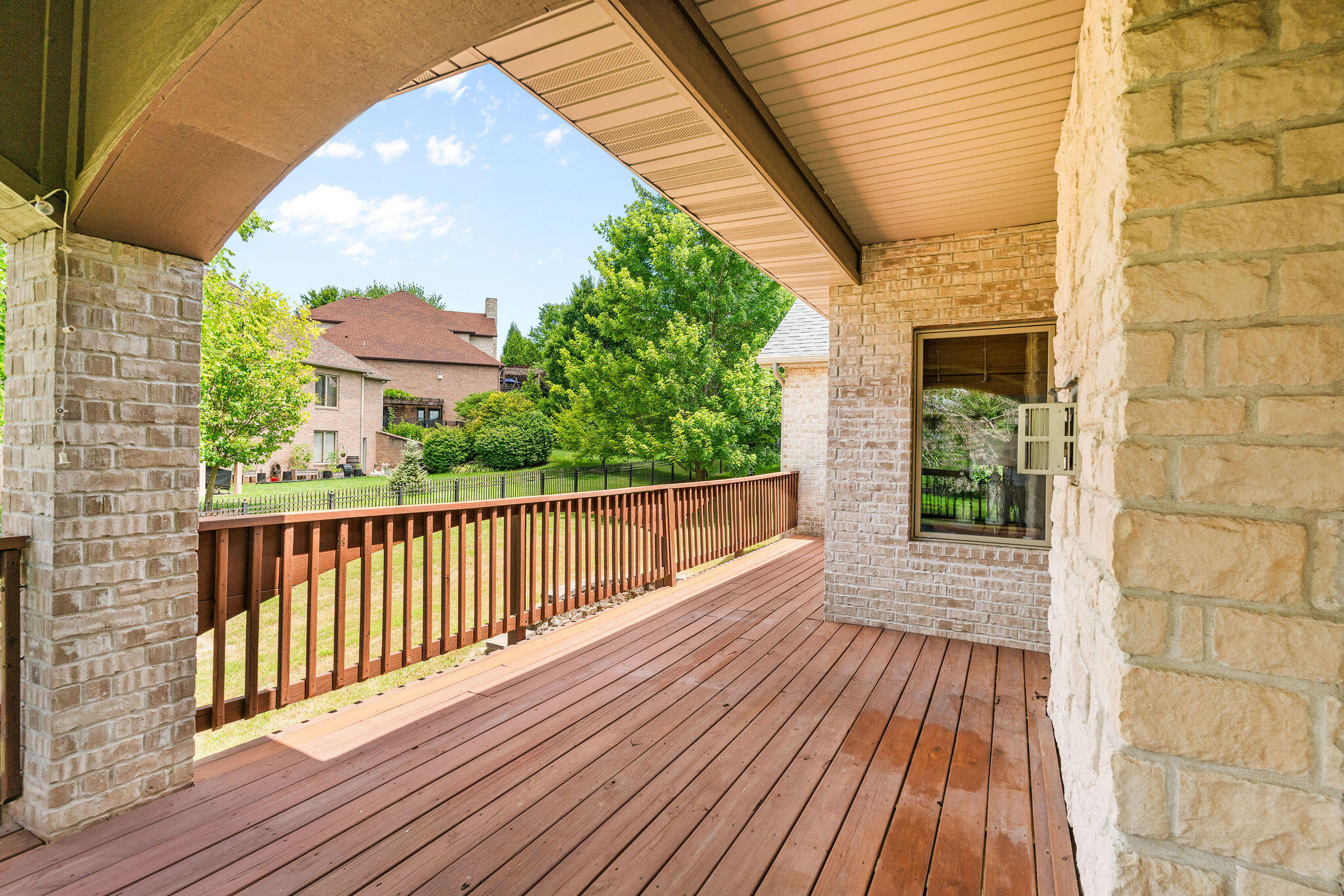 1303 East Eaglegate Parkway Property Photo 61