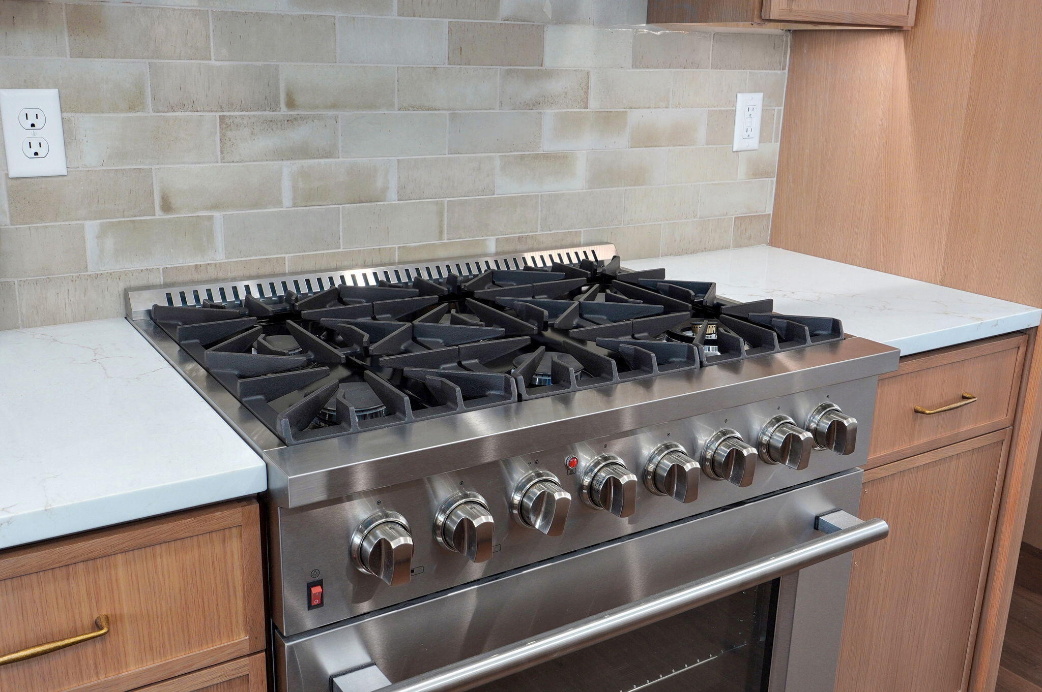 2111 East Will Street Property Photo 11