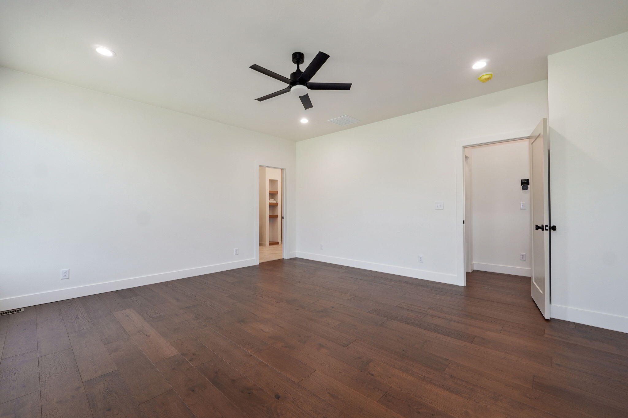 2111 East Will Street Property Photo 22