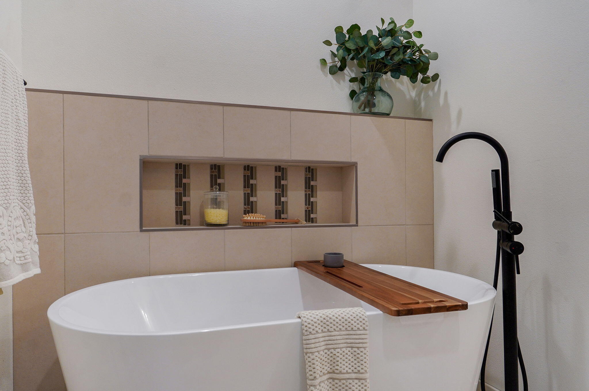 2111 East Will Street Property Photo 27