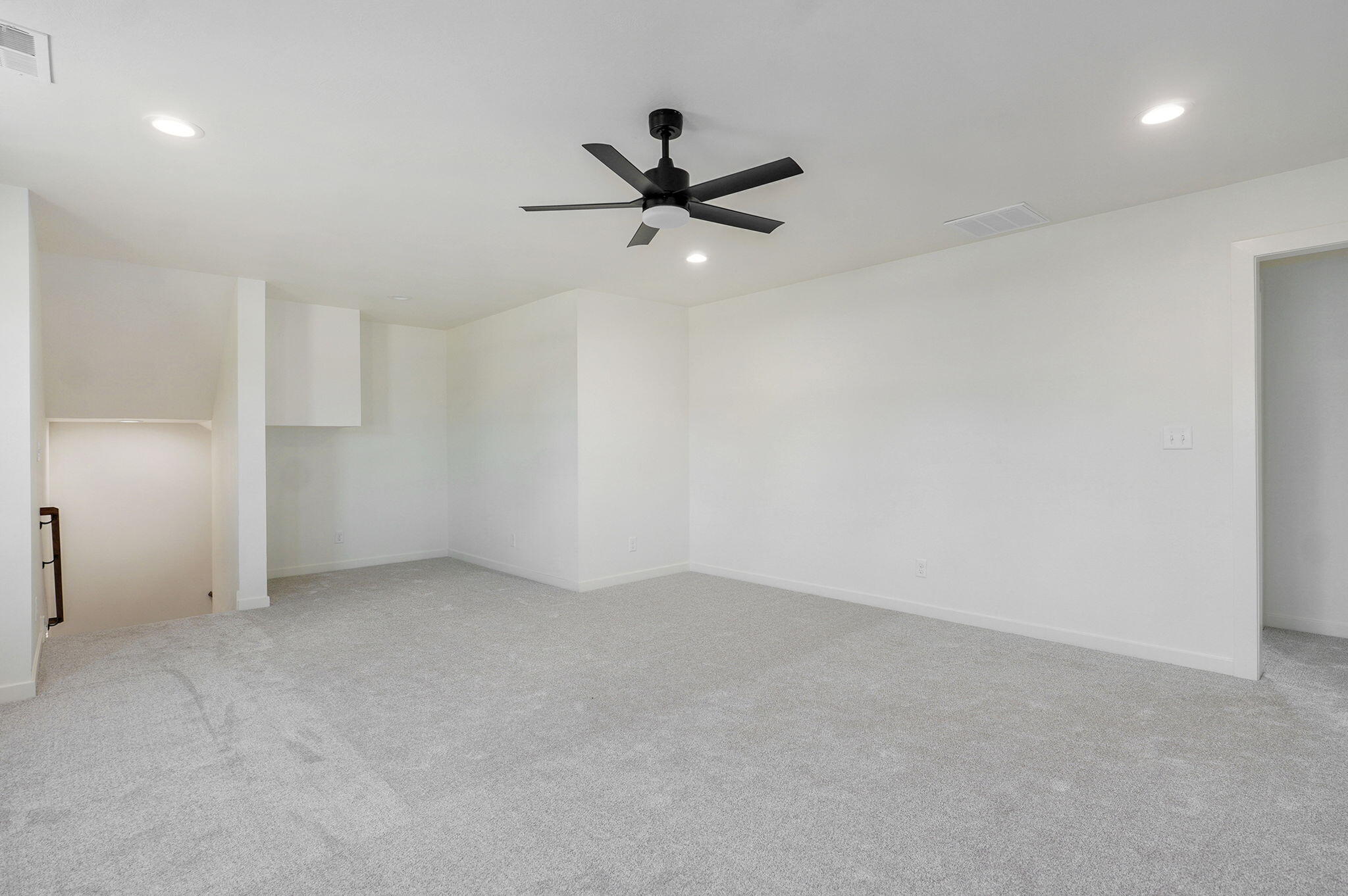 2111 East Will Street Property Photo 35