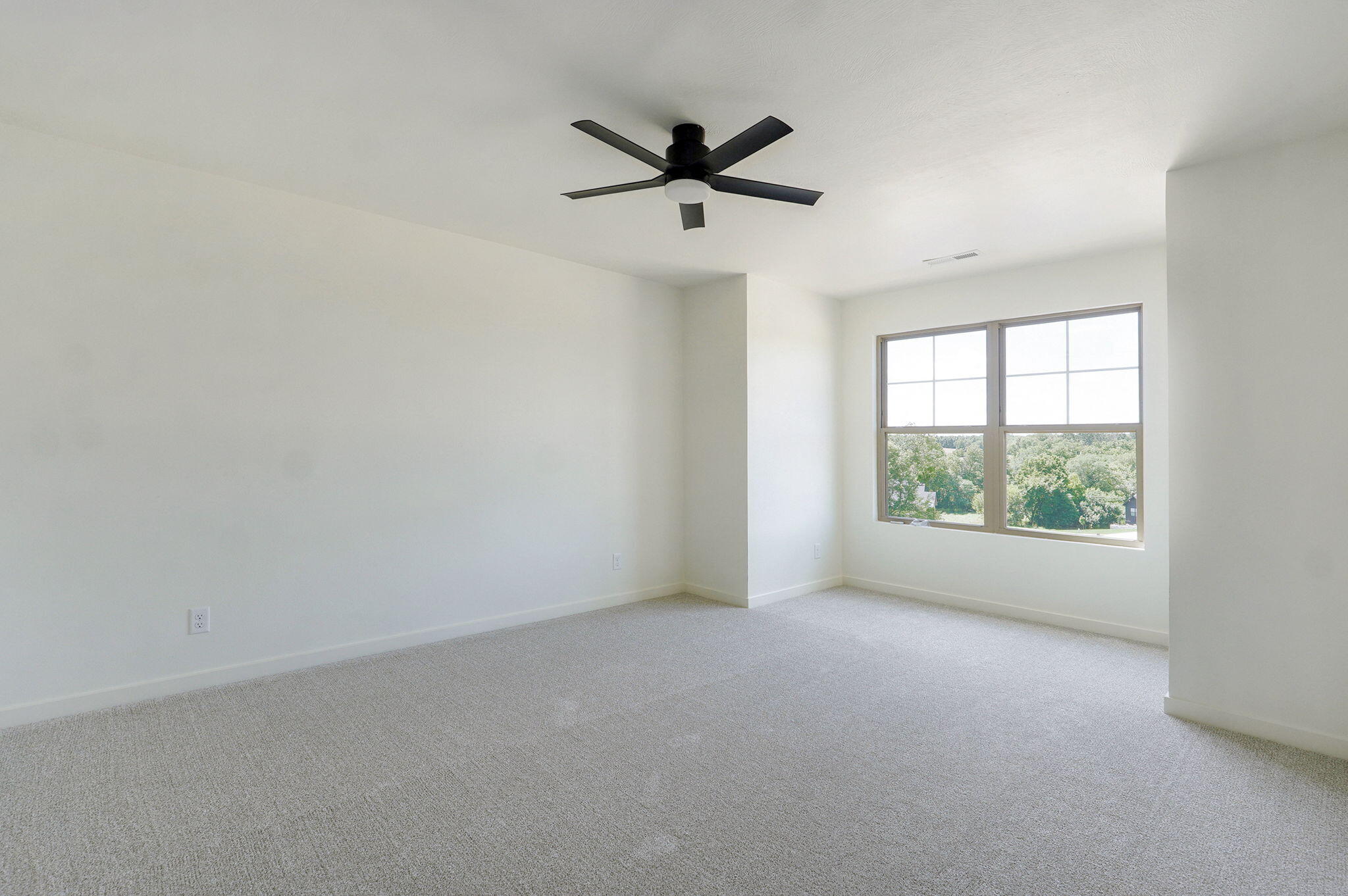 2111 East Will Street Property Photo 36