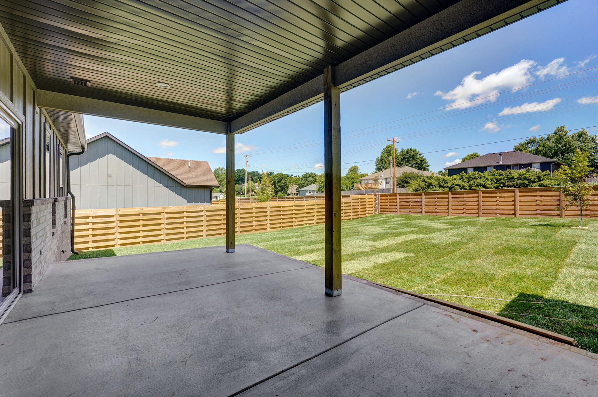 2111 East Will Street Property Photo 40