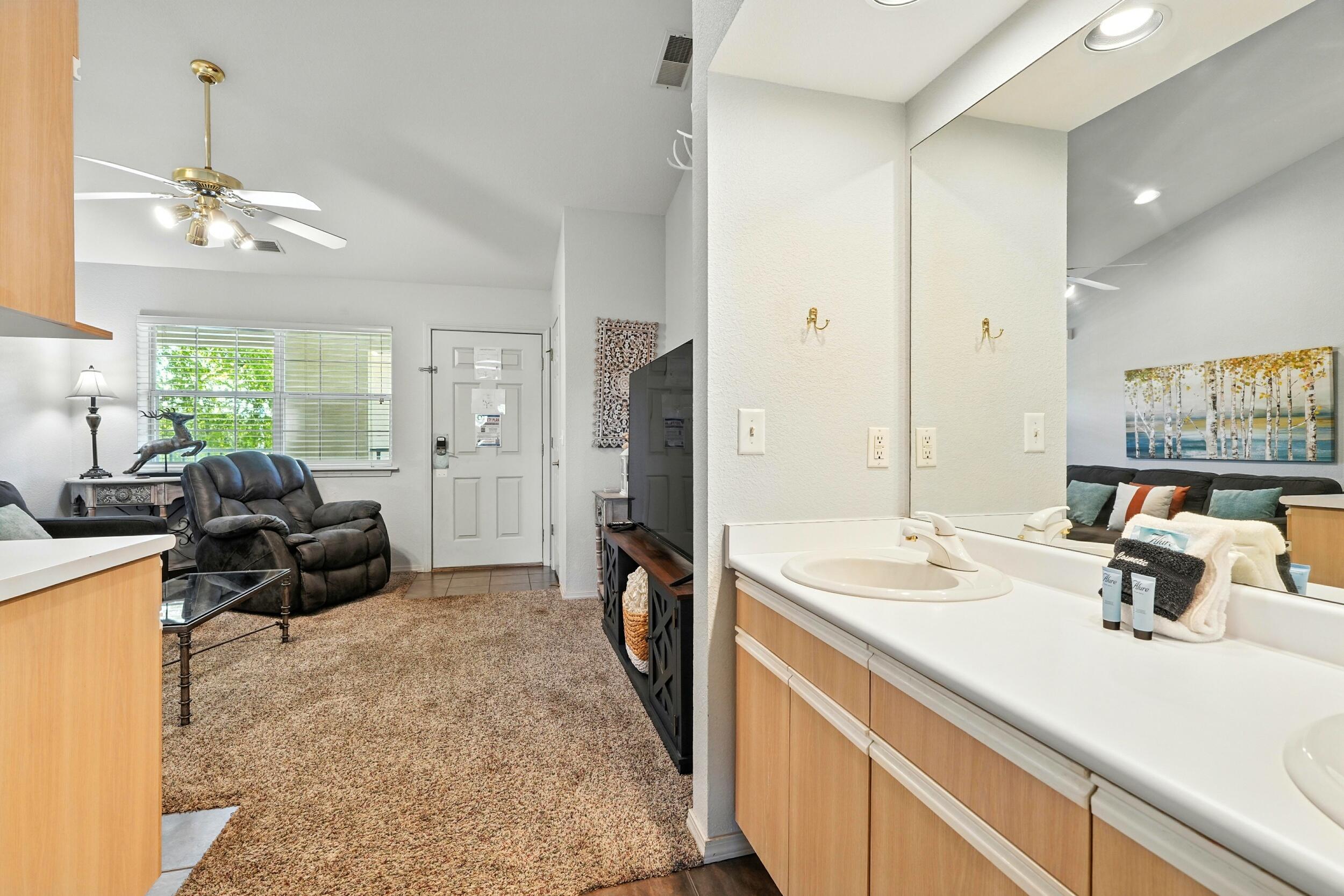 530 Spring Creek Court Property Photo 11