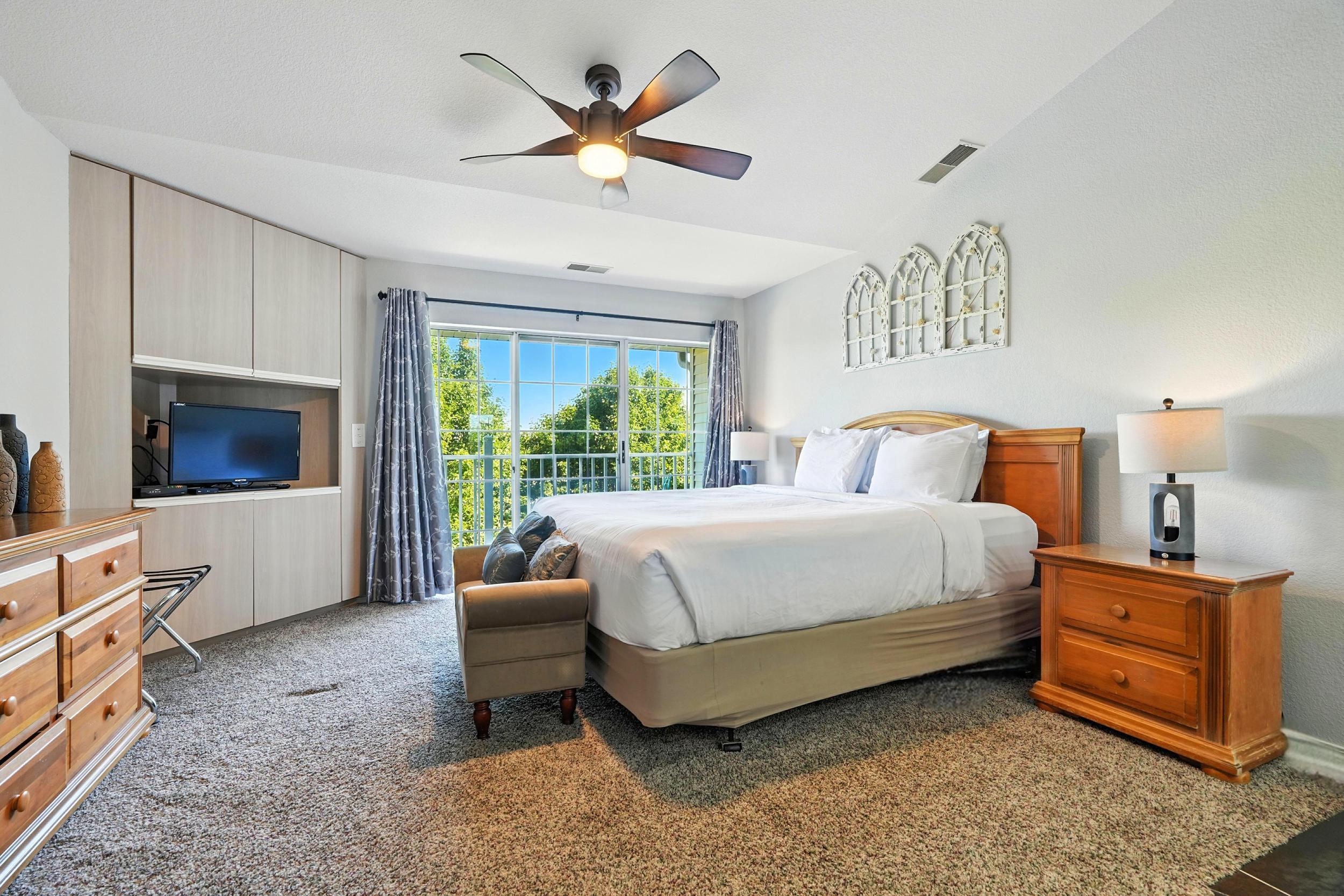 530 Spring Creek Court Property Photo 13