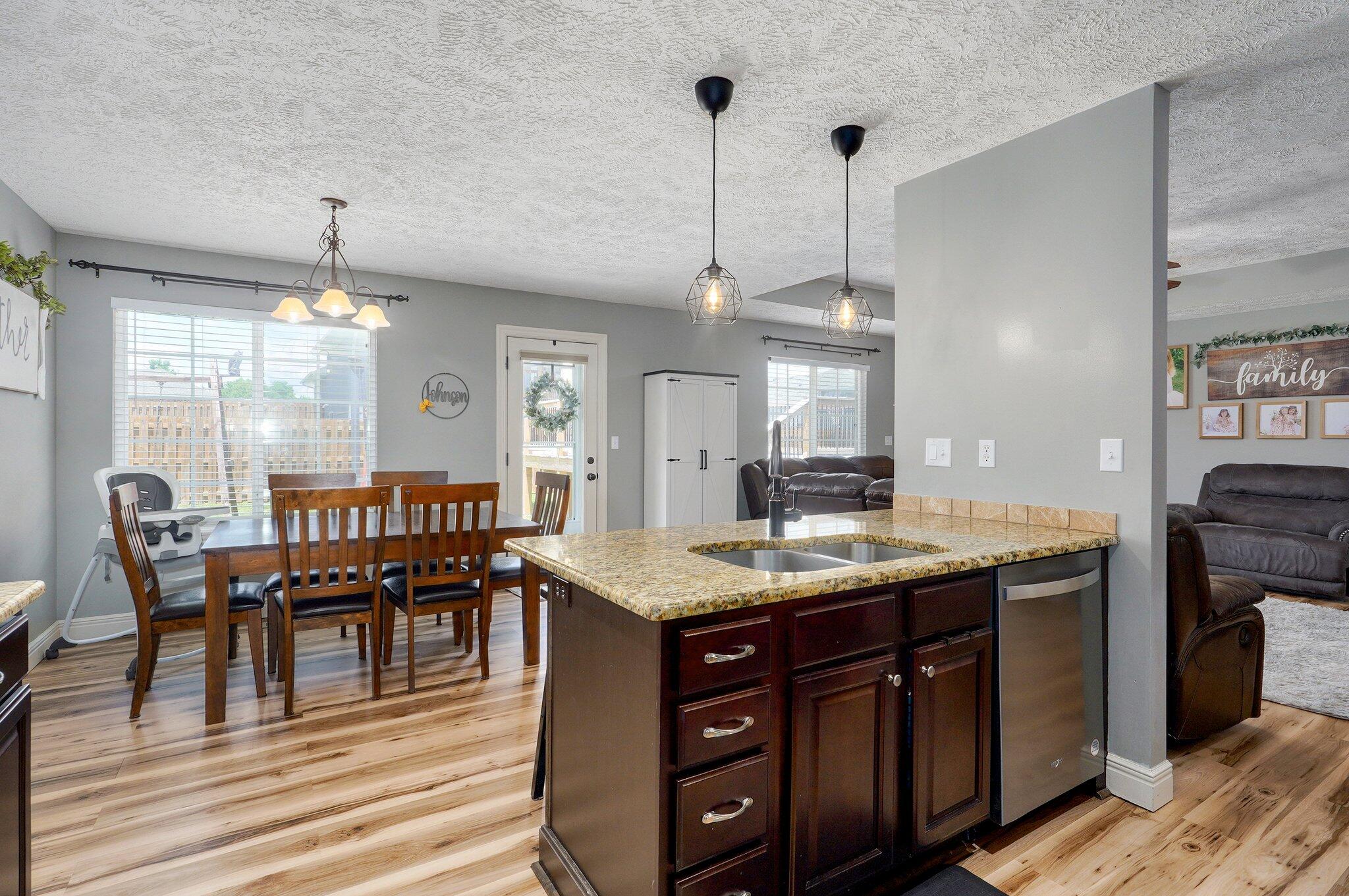 4531 West Somerset Drive Property Photo 12