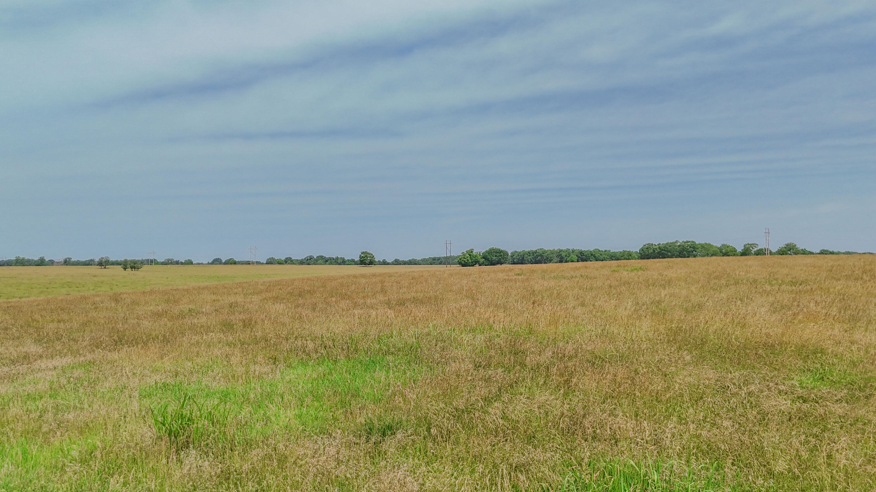 9661 East 1070 Road Property Photo 17