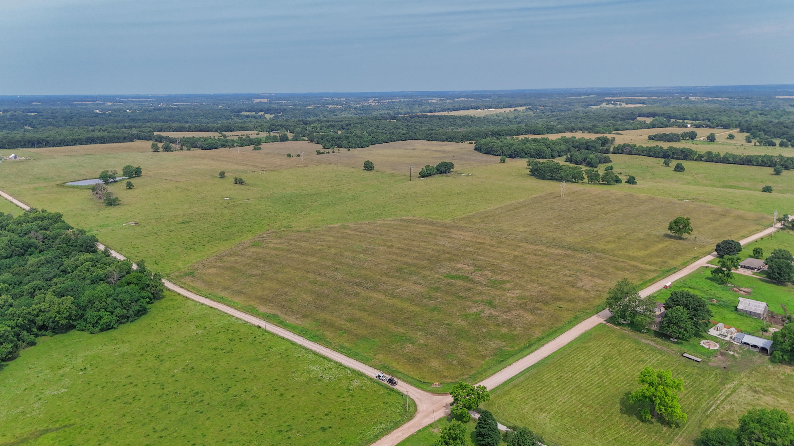 9661 East 1070 Road Property Photo 28