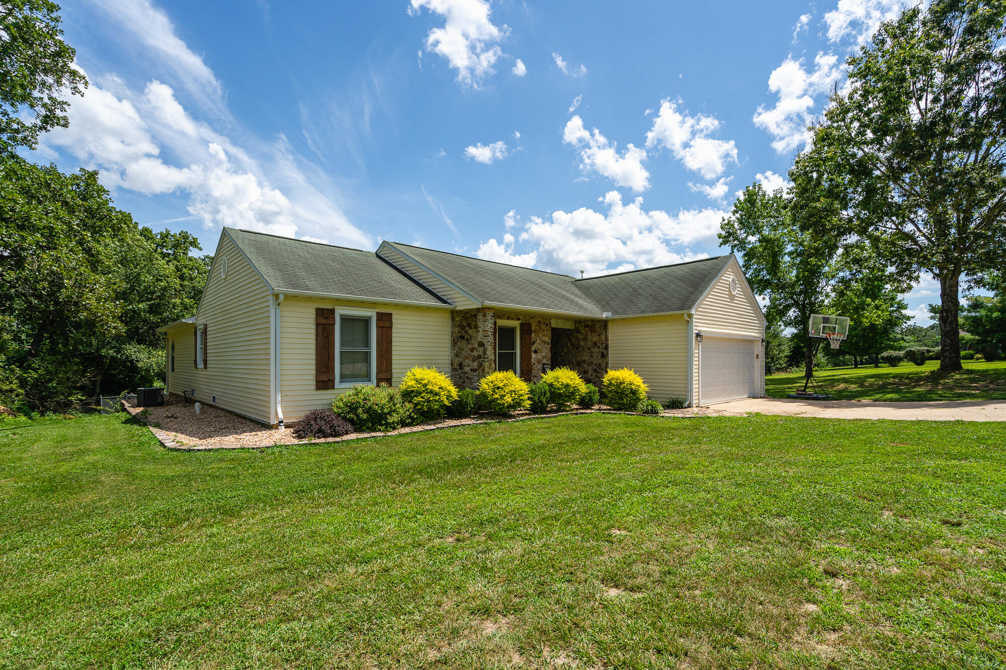 9632 Private Road 8610 Property Photo 34