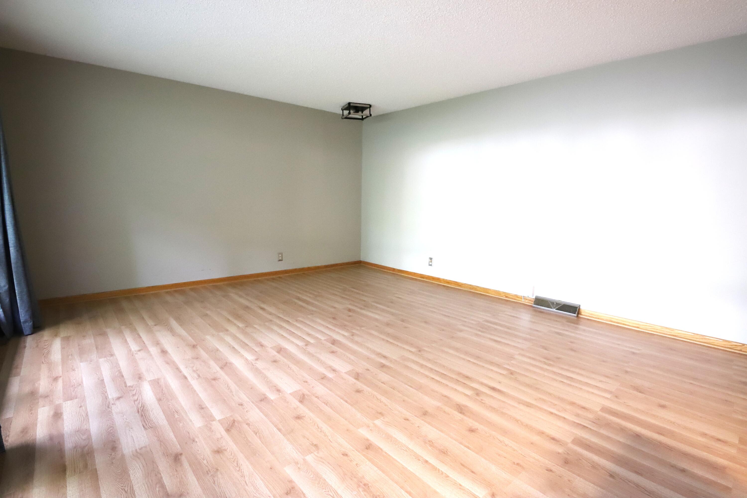 1653 South Ferguson Avenue Property Photo 4