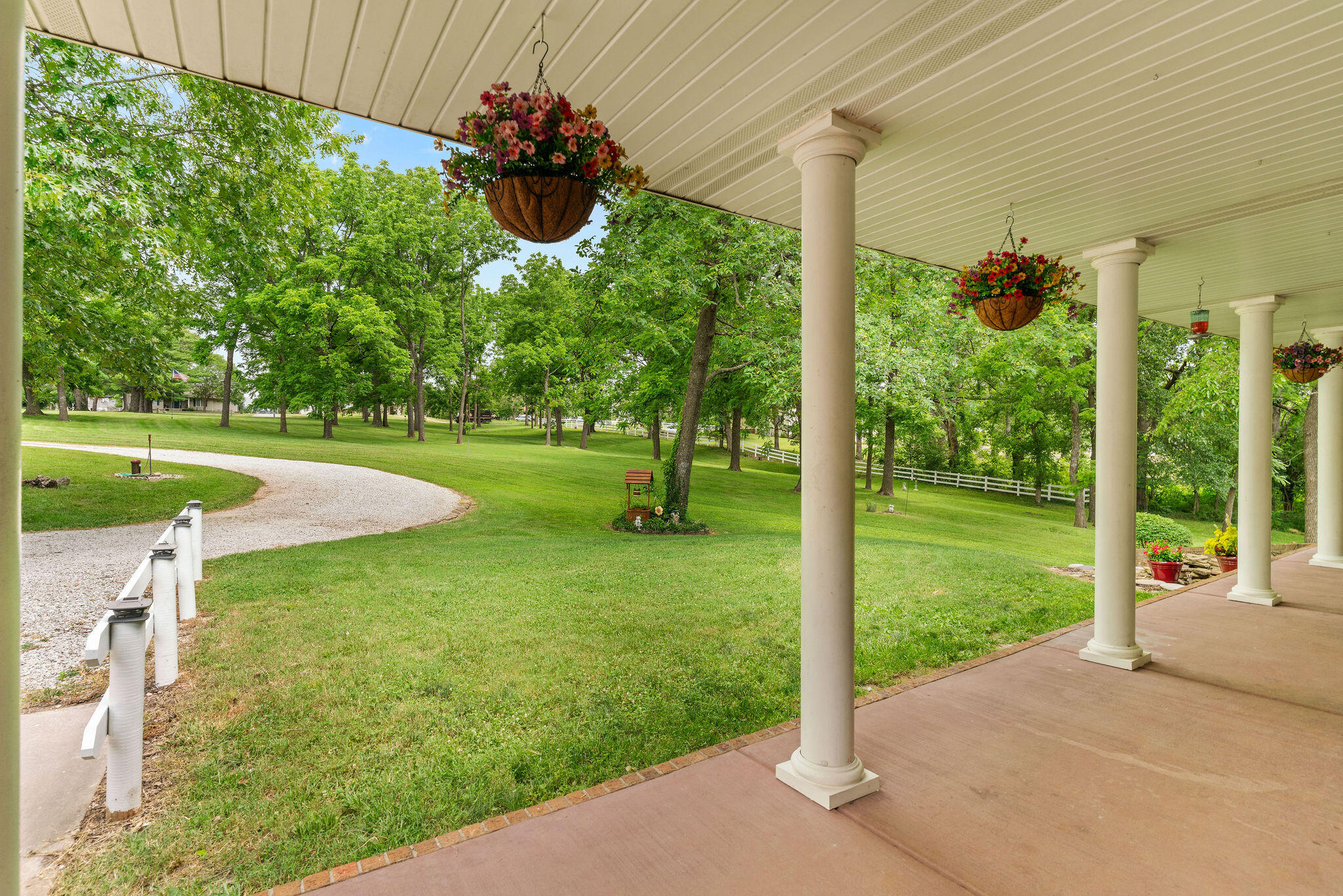 1850 East Farm Road 88 Property Photo 10