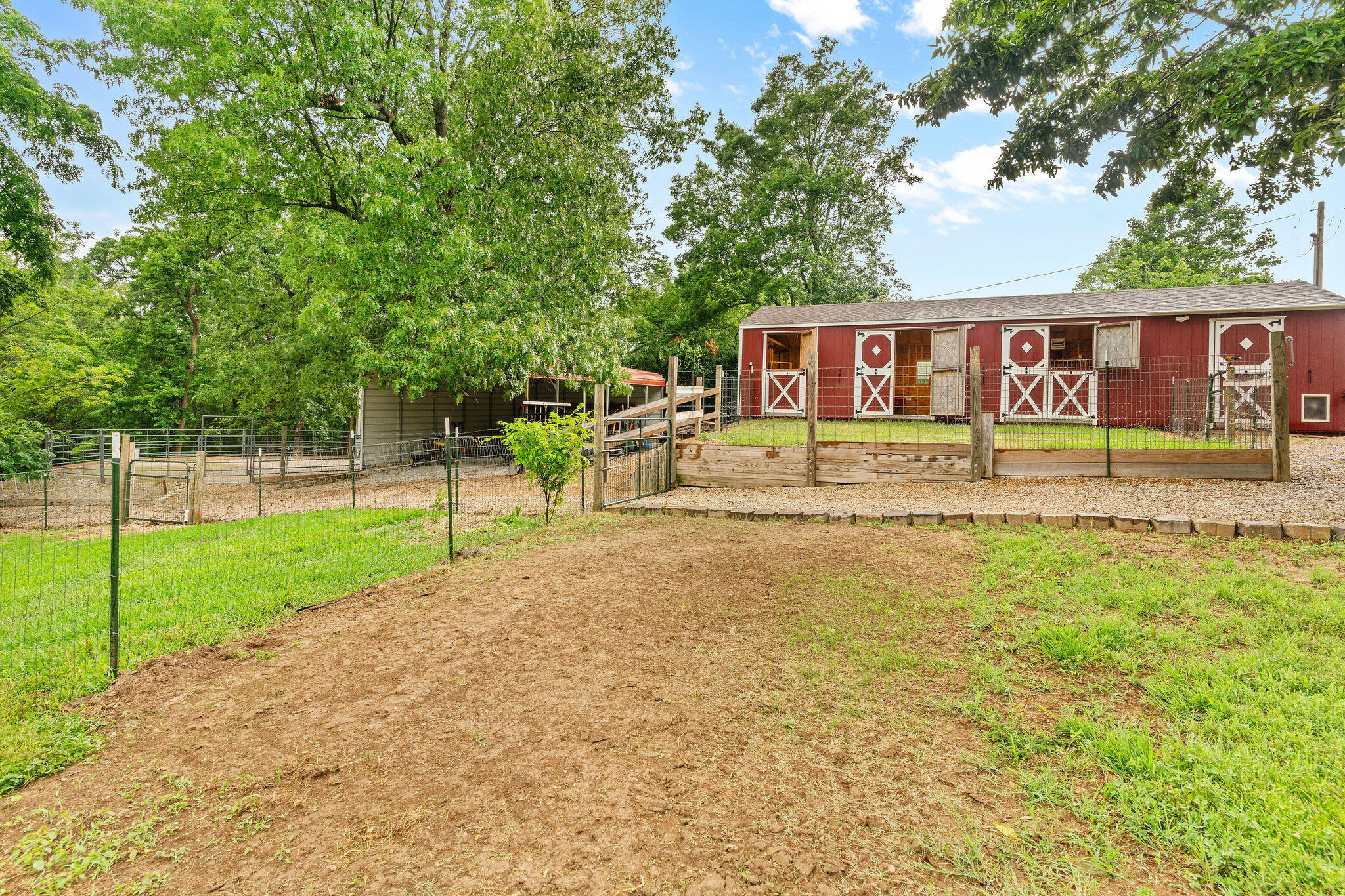 1850 East Farm Road 88 Property Photo 46