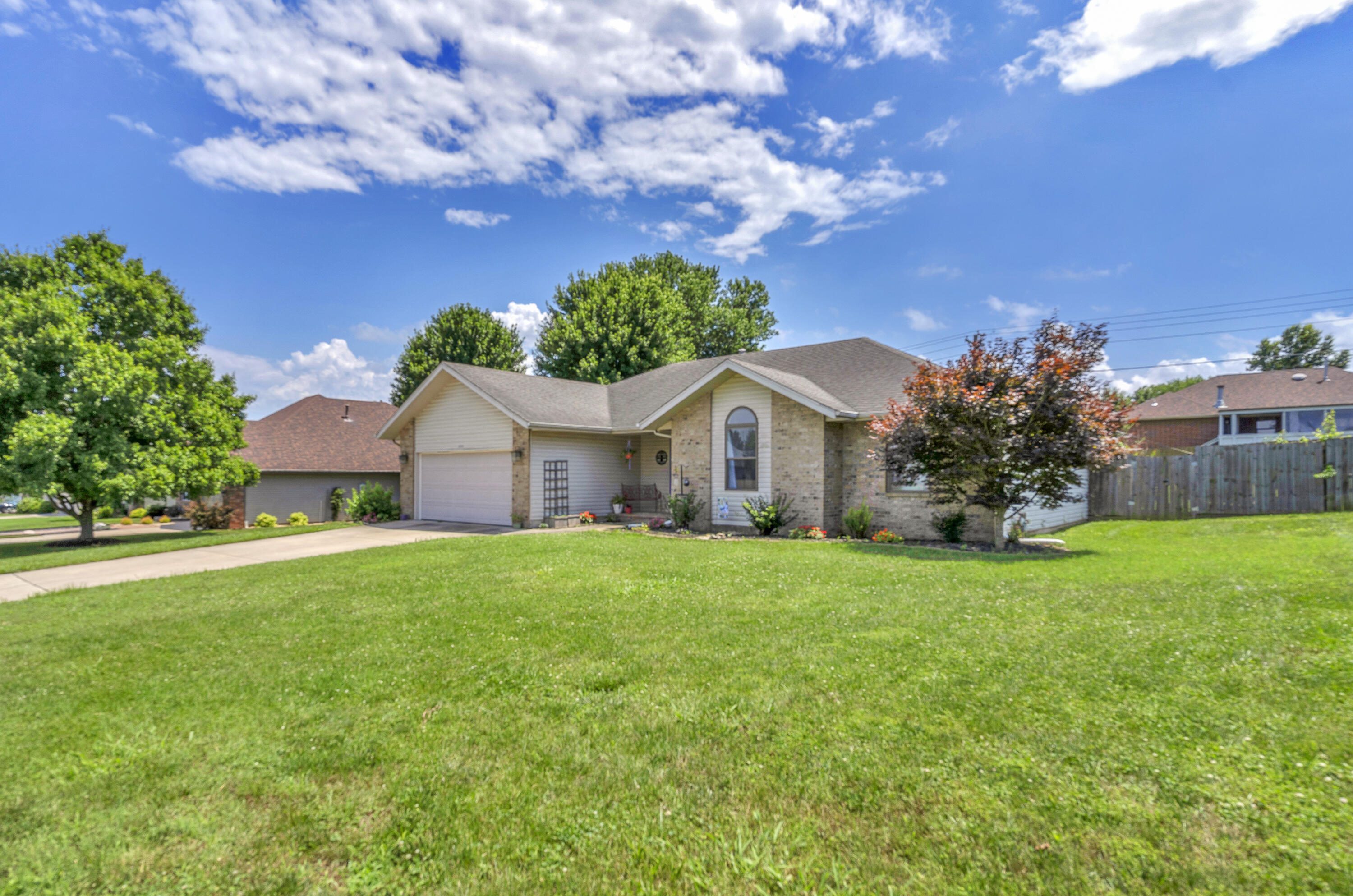 676 East Gallup Hill Road Property Photo 4