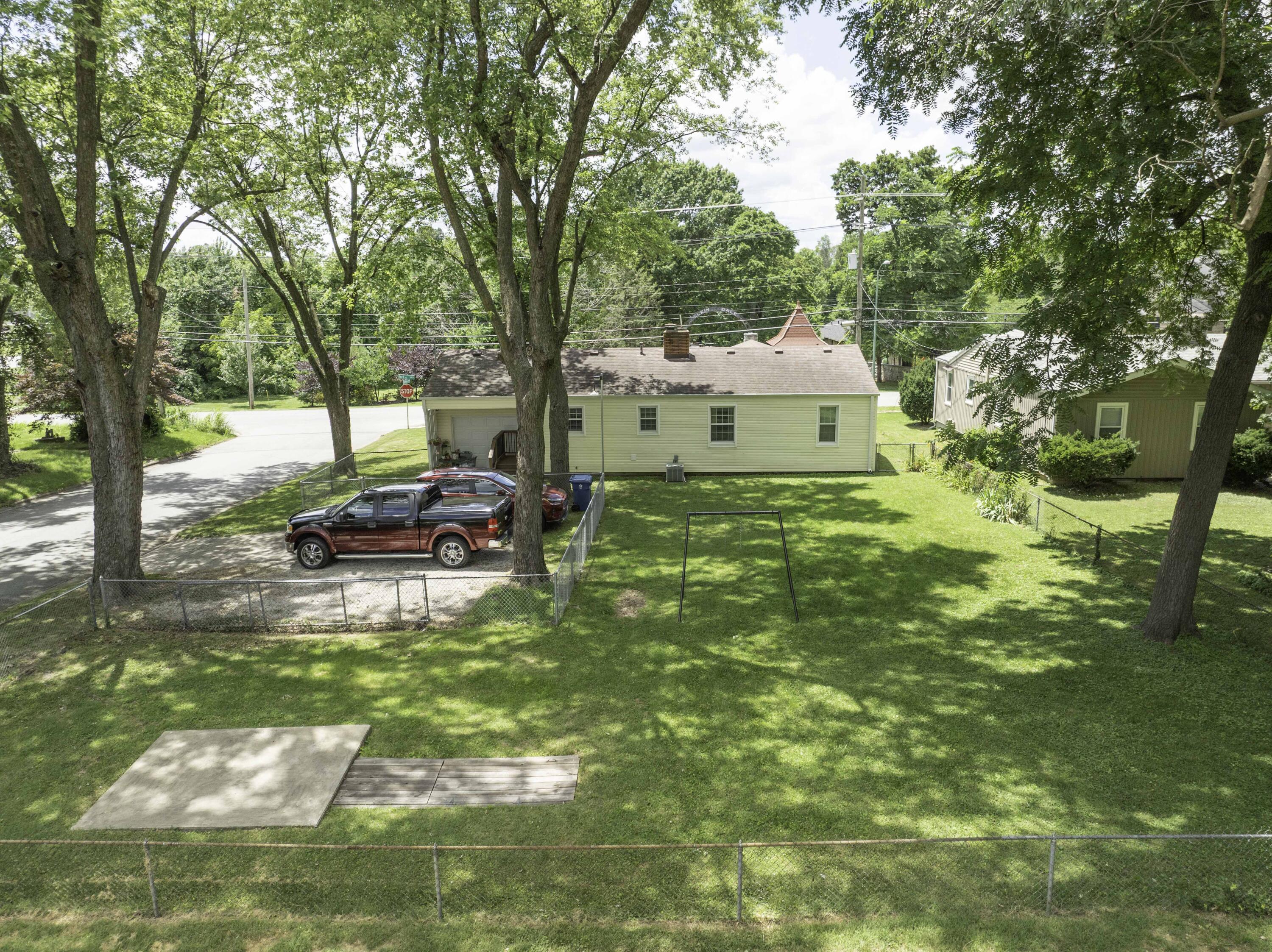 1650 South Fort Avenue Property Photo 1