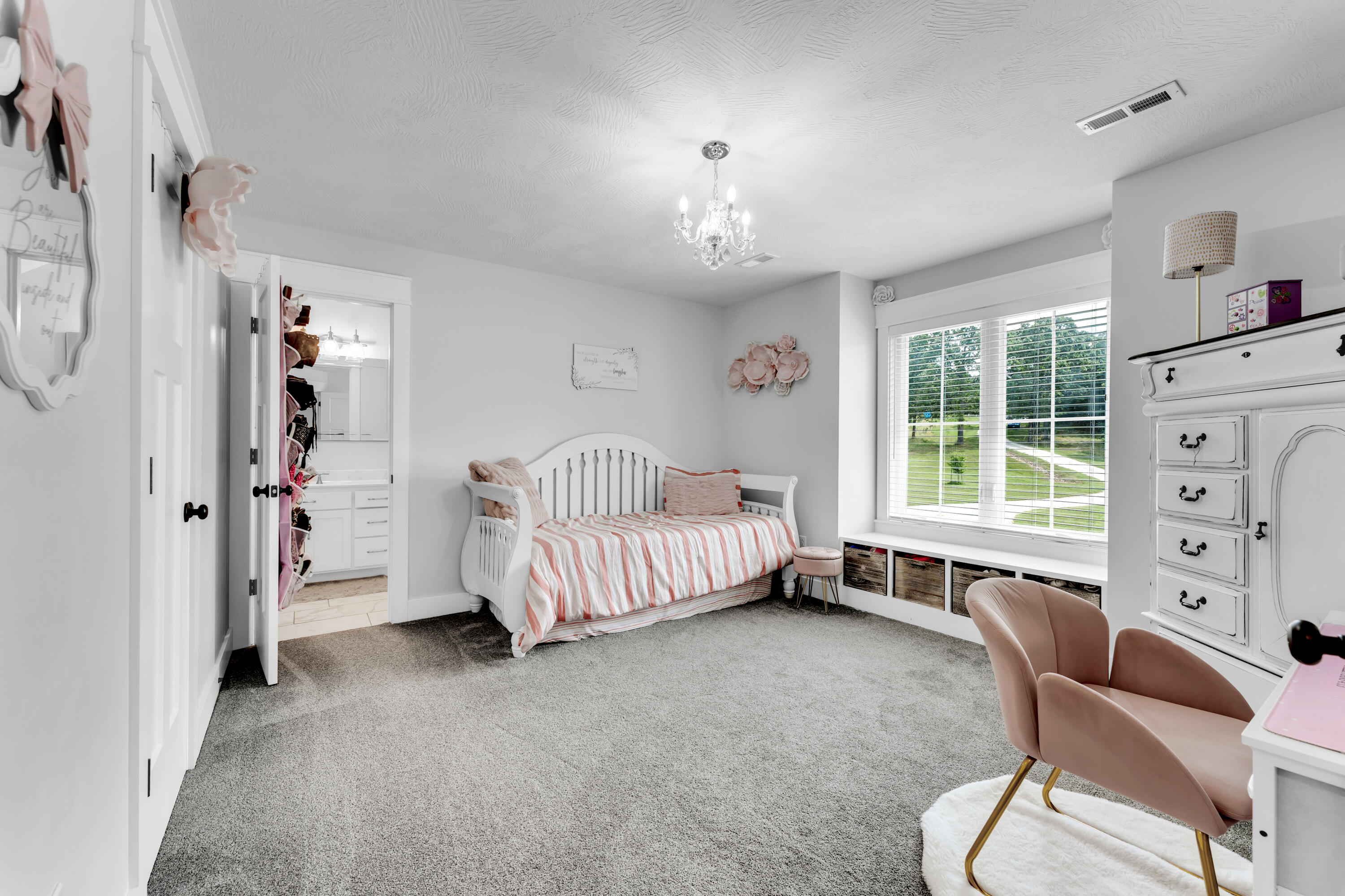 155 Cedar Springs Avenue Property Photo 41