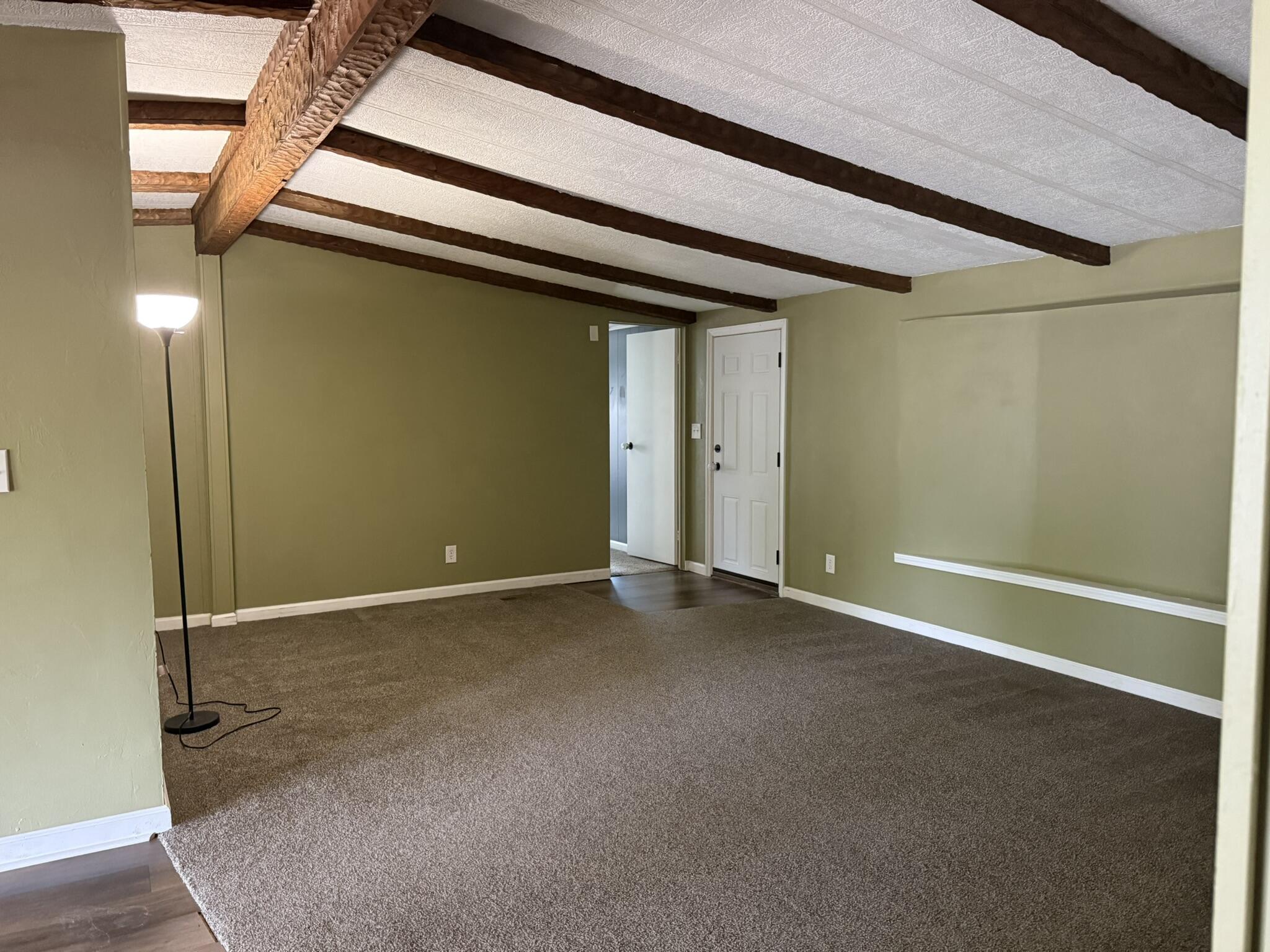 2105 Highway M Property Photo 5