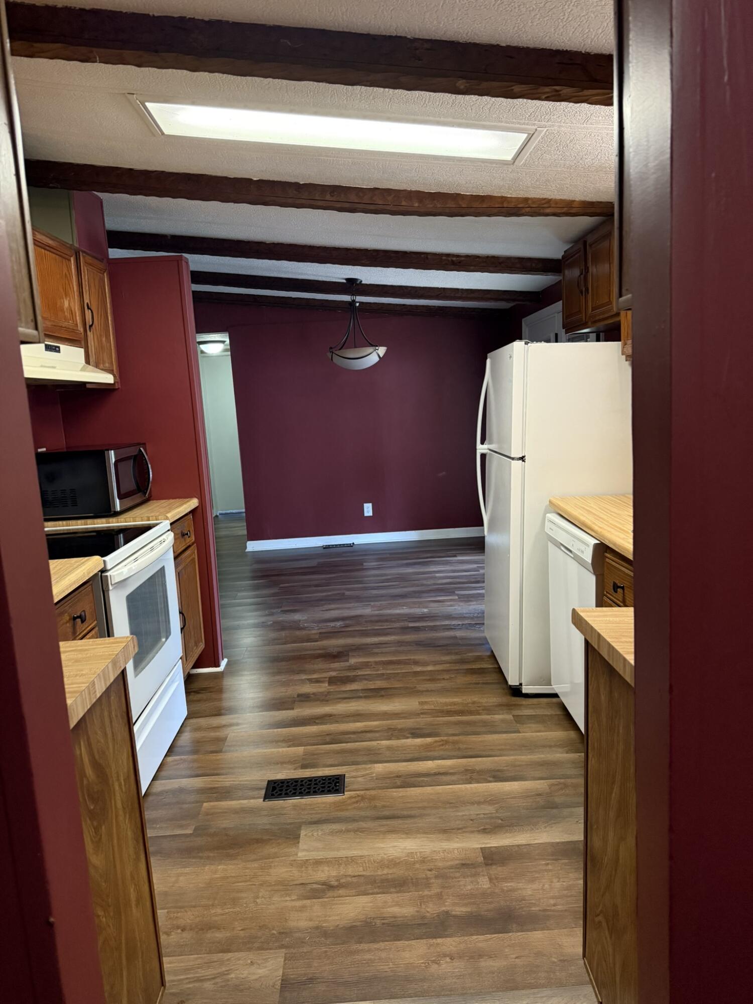 2105 Highway M Property Photo 7