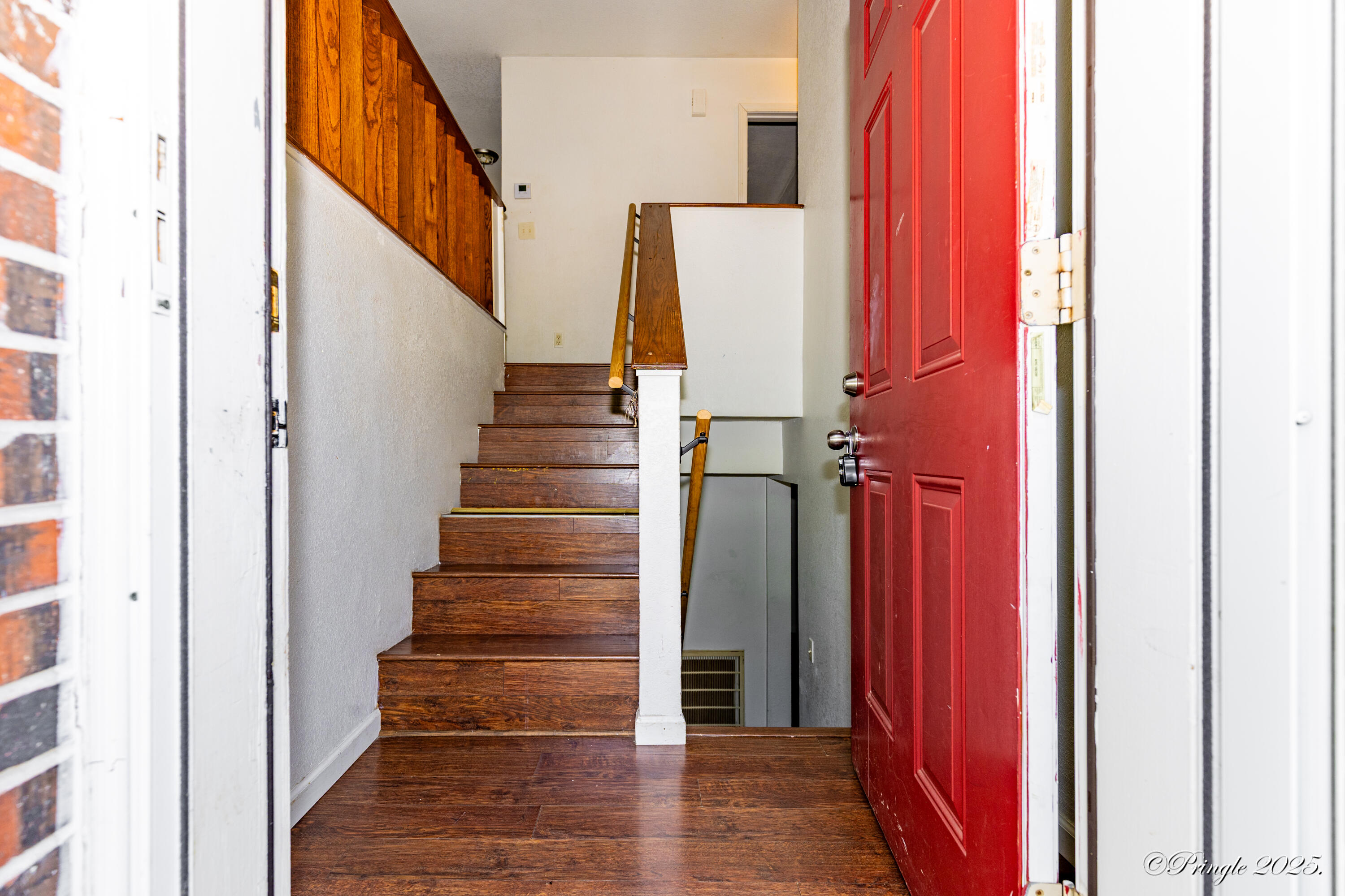 916 Kansas Street Property Photo 16