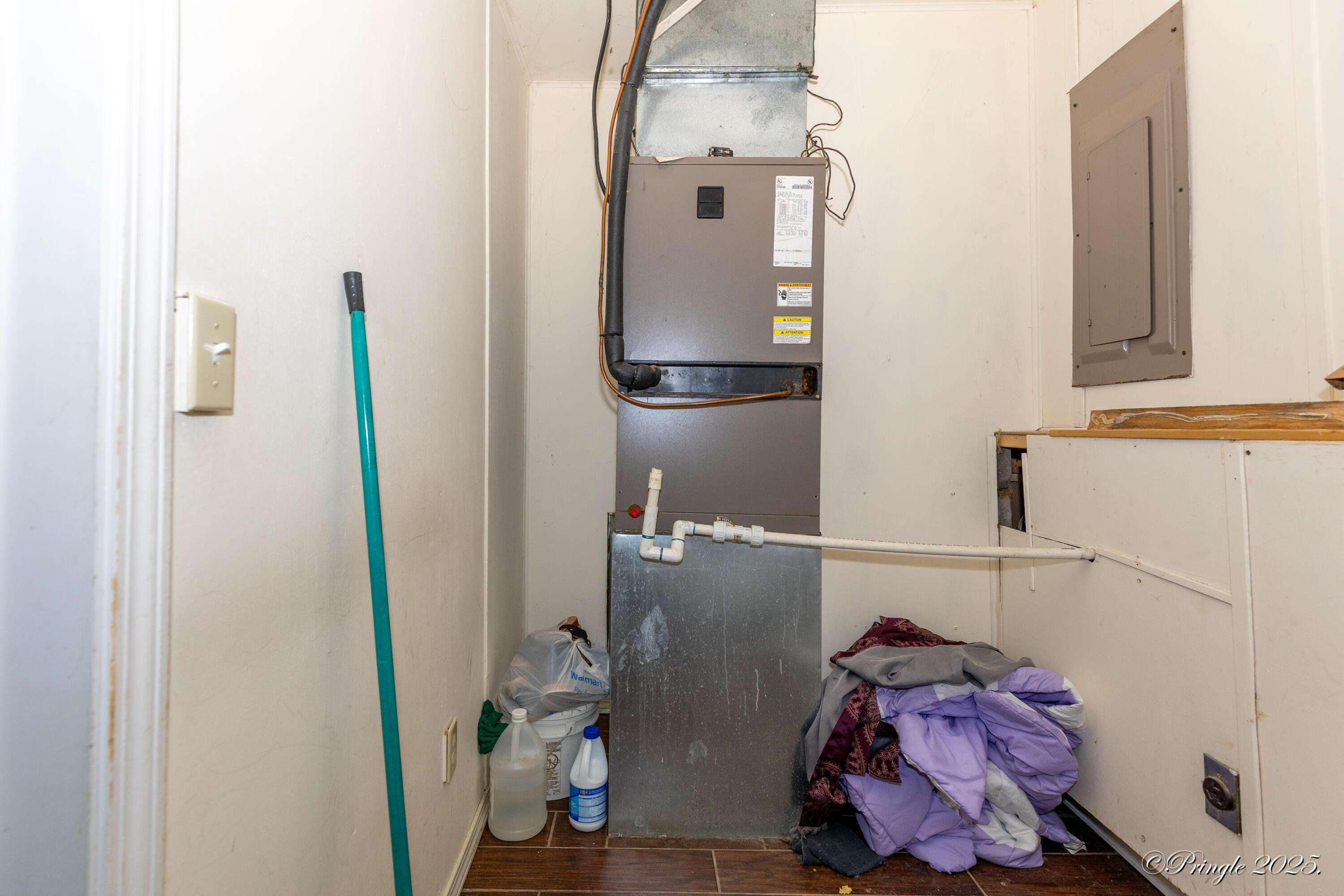 916 Kansas Street Property Photo 17