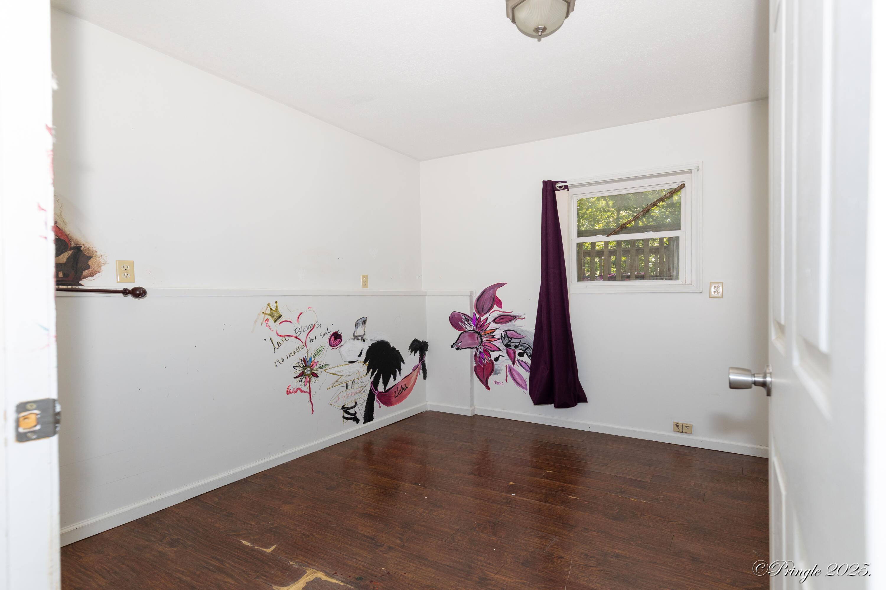 916 Kansas Street Property Photo 22