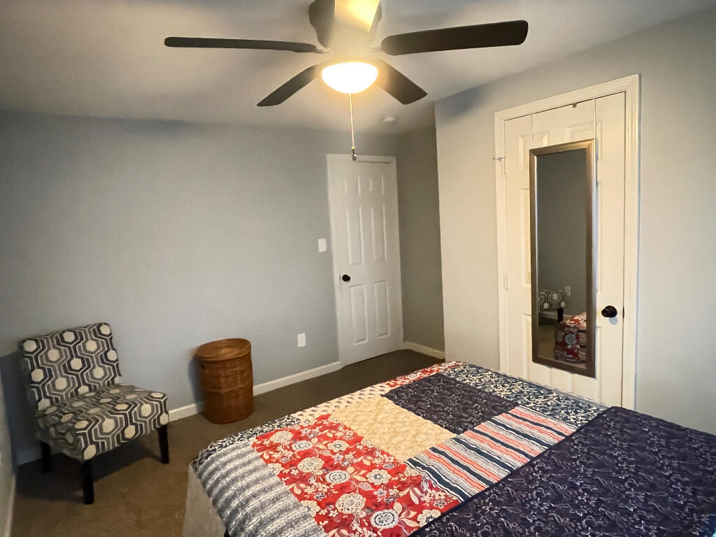 2254 North Travis Avenue Property Photo 14
