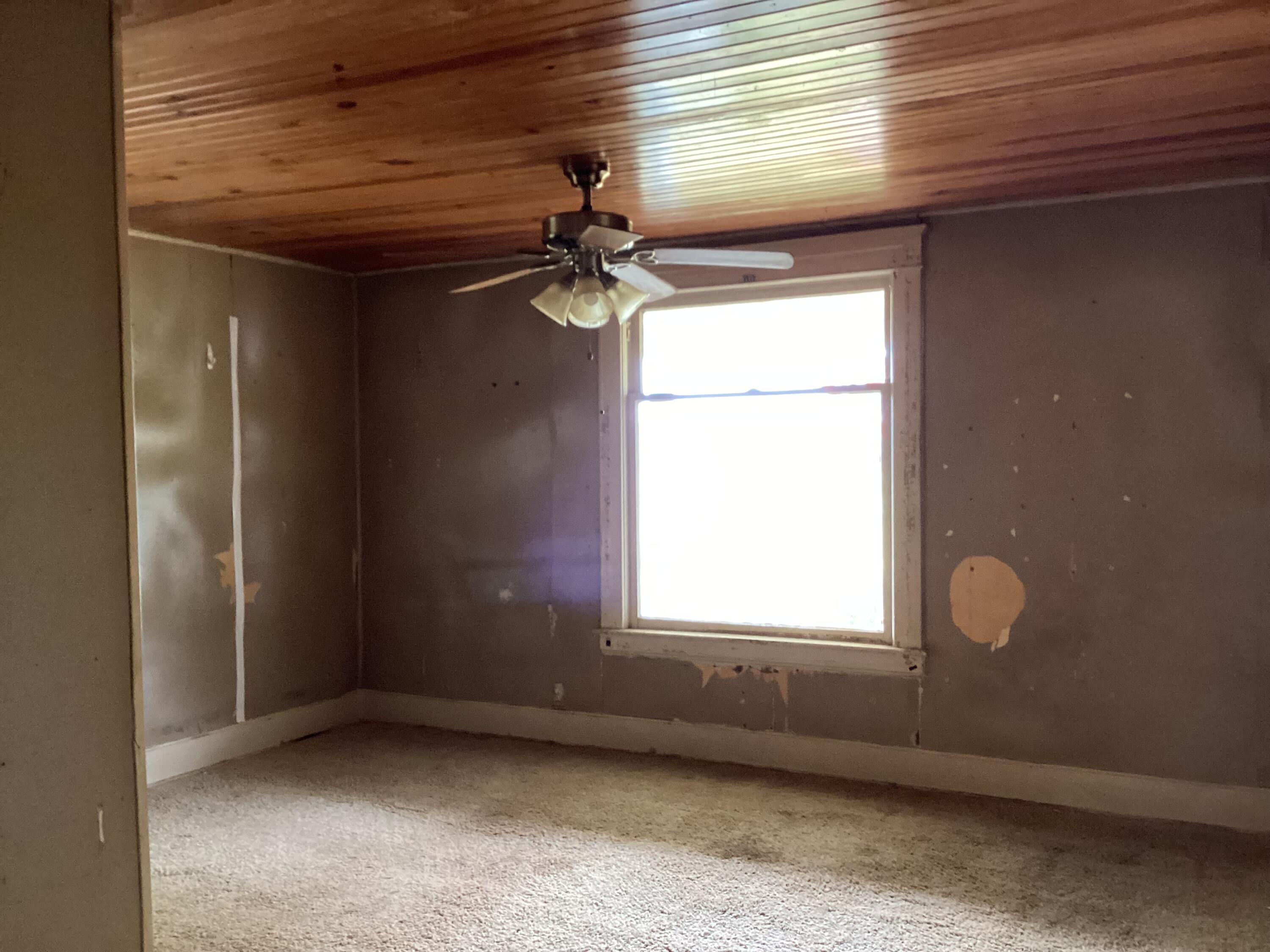 1231 West Main Street Property Photo 8