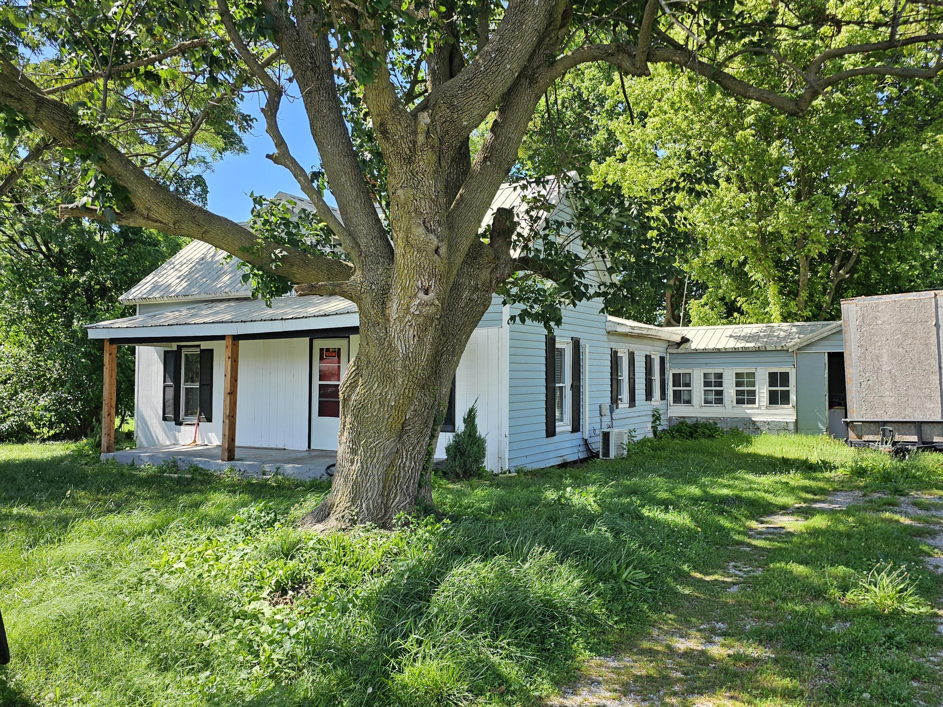 309 East Carnes Street Property Photo 1