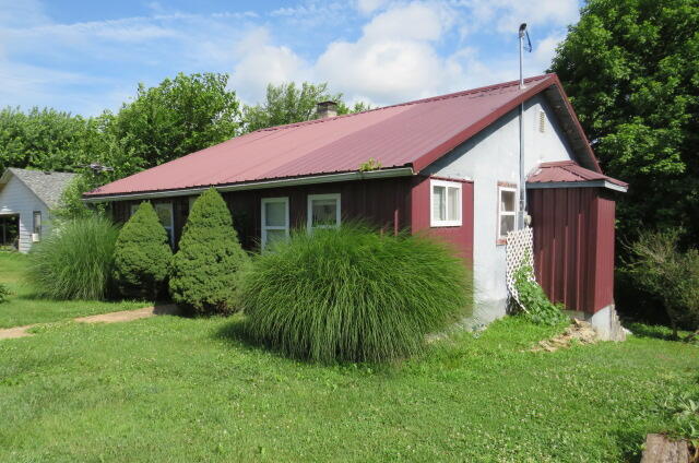 231 East Marshfield Street Property Photo 1