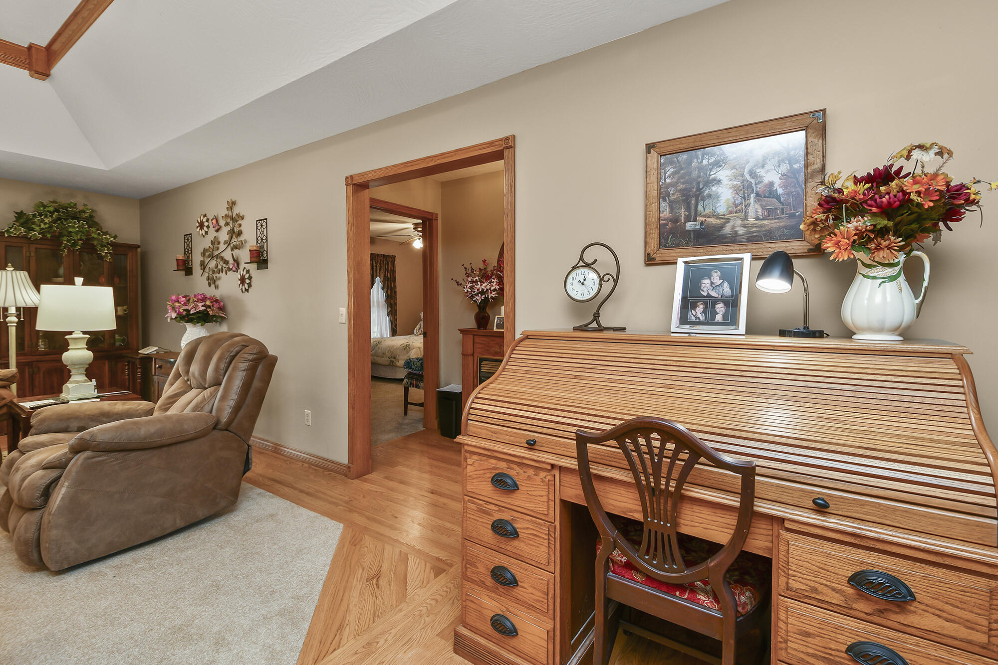 615 West Mchenry Avenue Property Photo 17