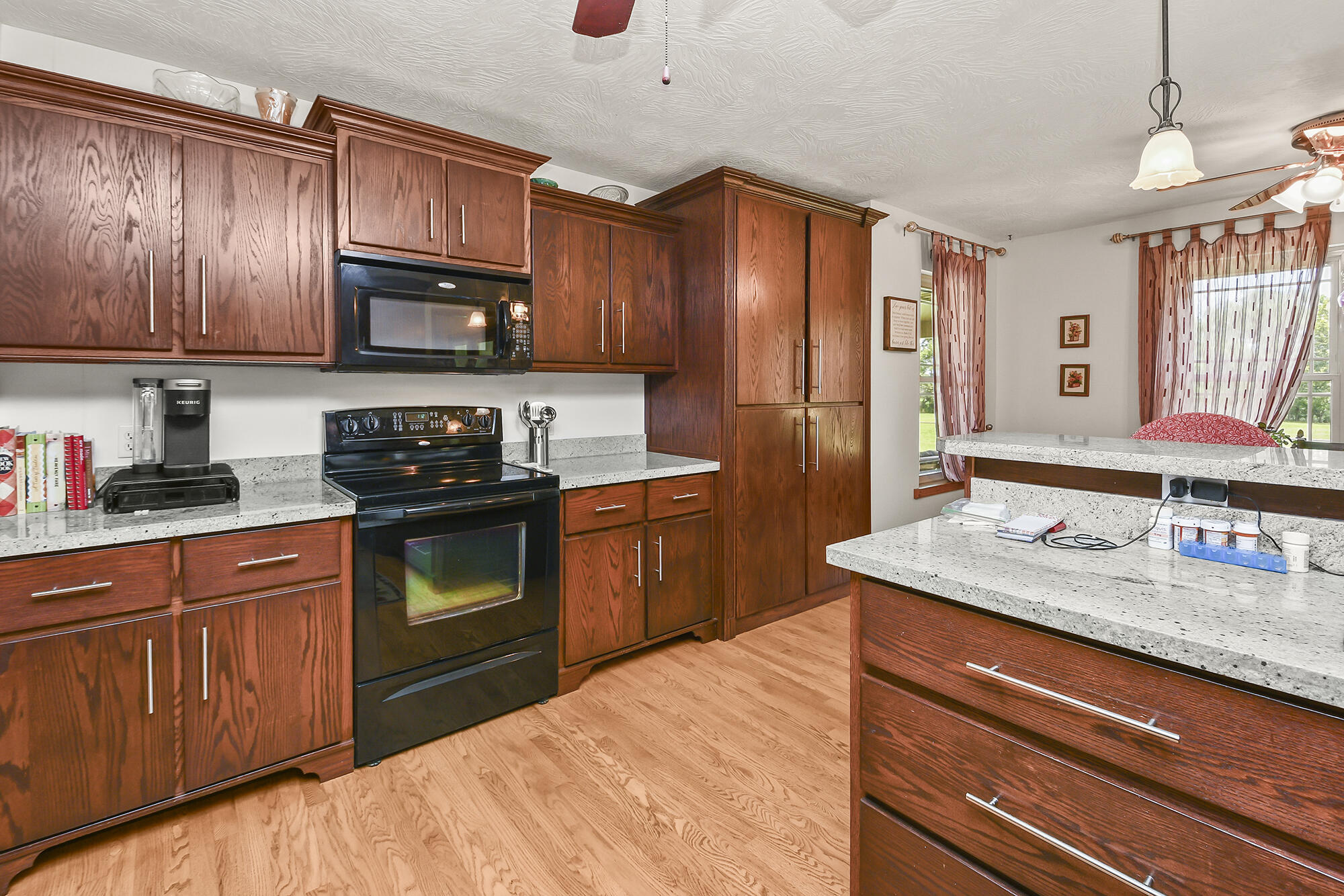 615 West Mchenry Avenue Property Photo 27