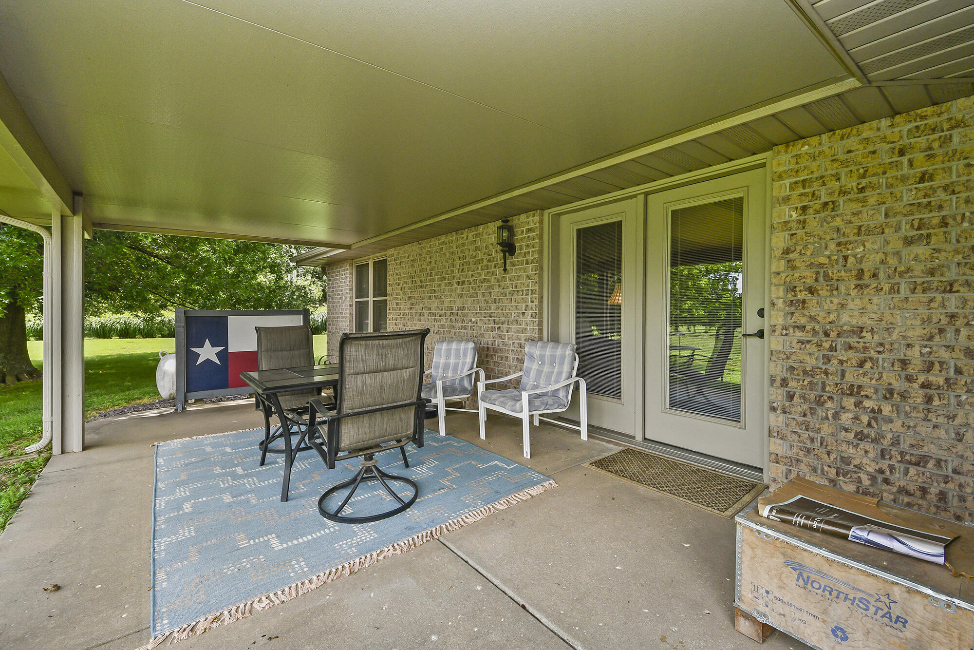 615 West Mchenry Avenue Property Photo 46