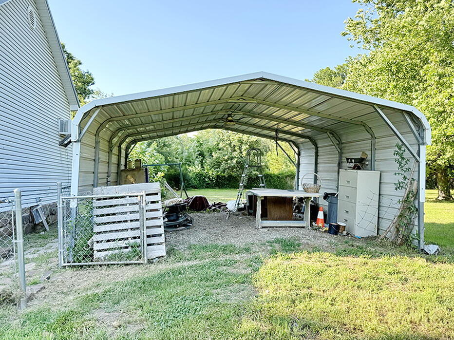 30011 East Fairview Road Property Photo 16