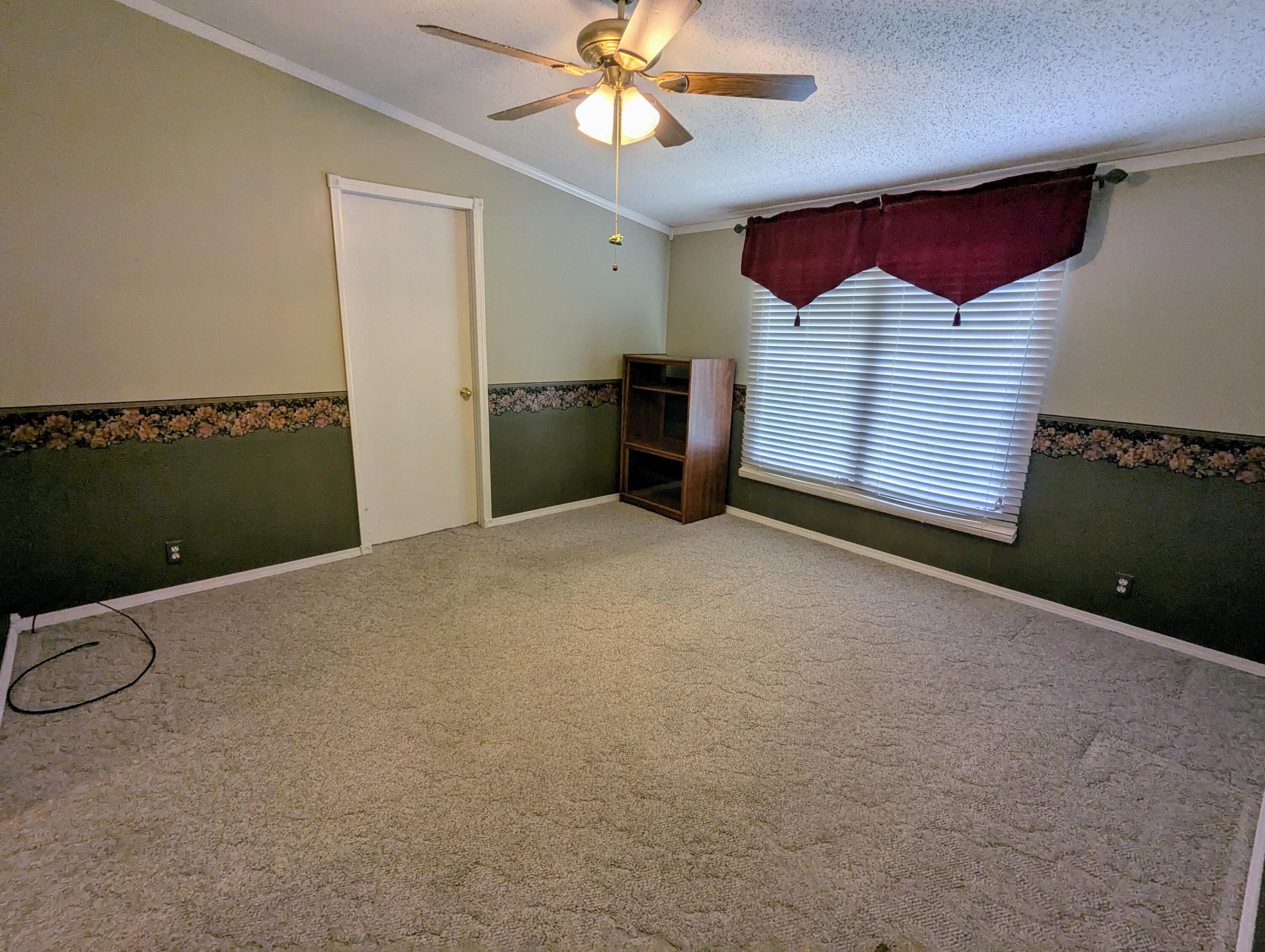 186 Hillbilly Drive Property Photo 17