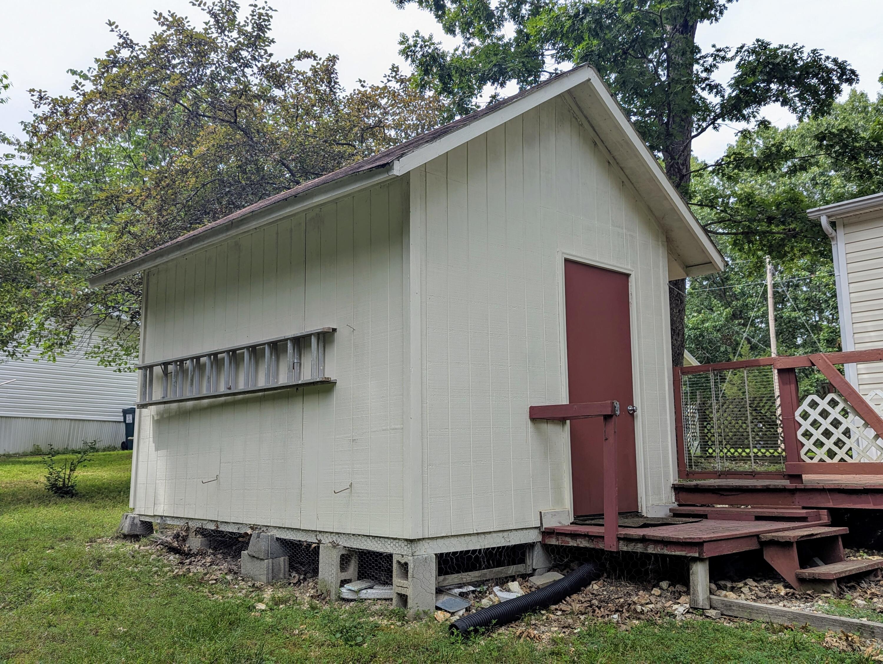186 Hillbilly Drive Property Photo 32