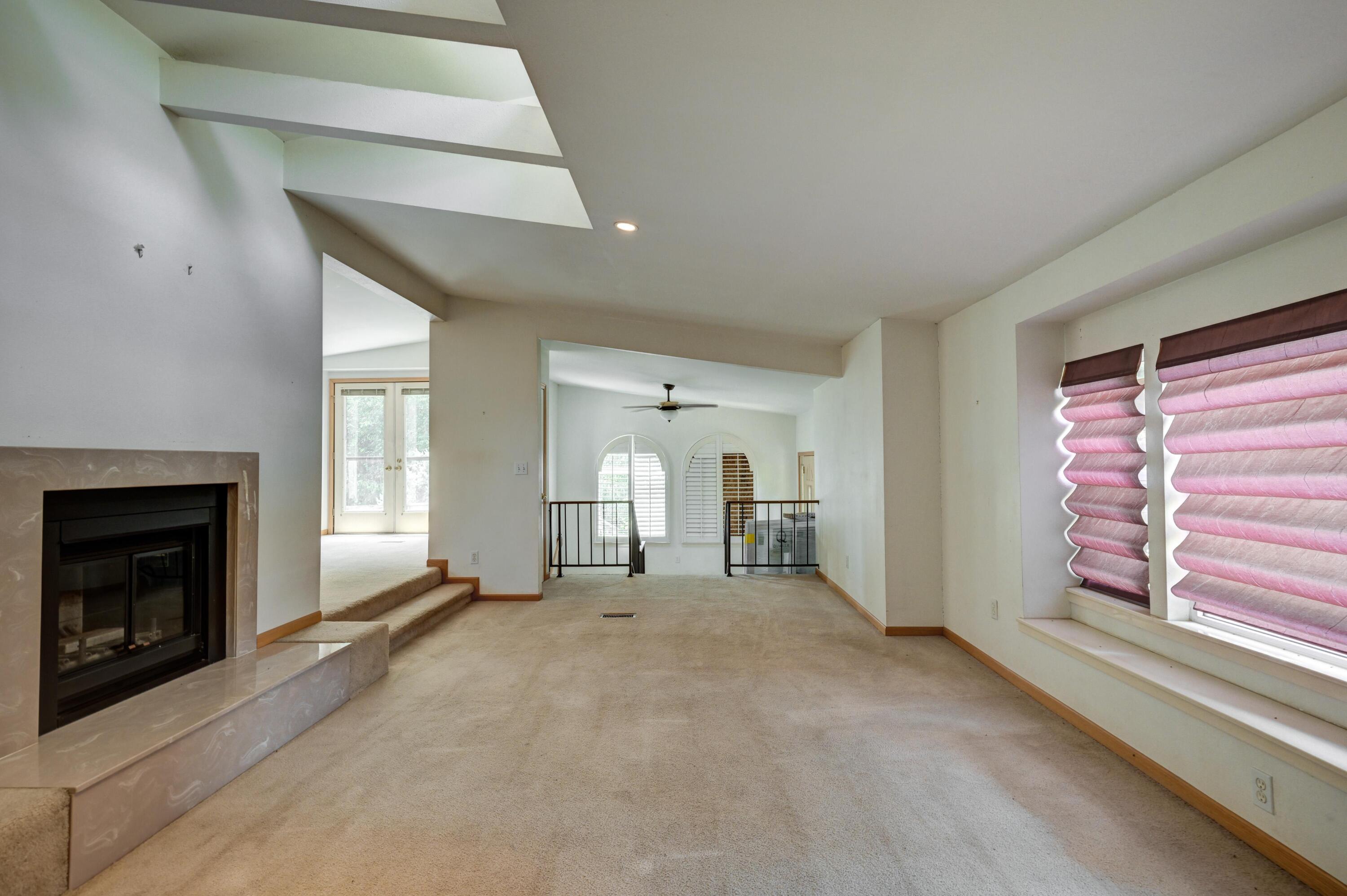 19107 Fir Road Property Photo 6