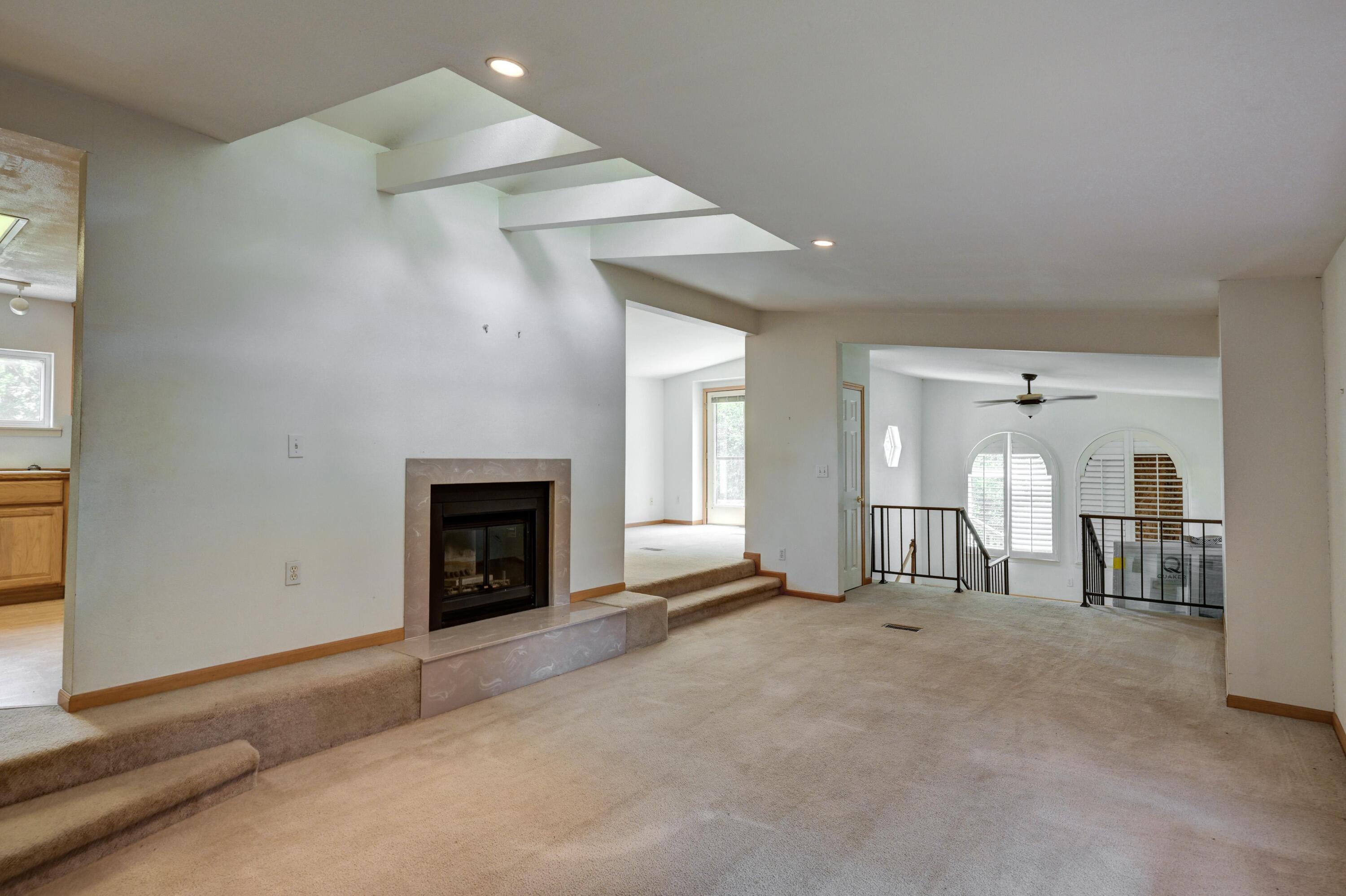 19107 Fir Road Property Photo 7