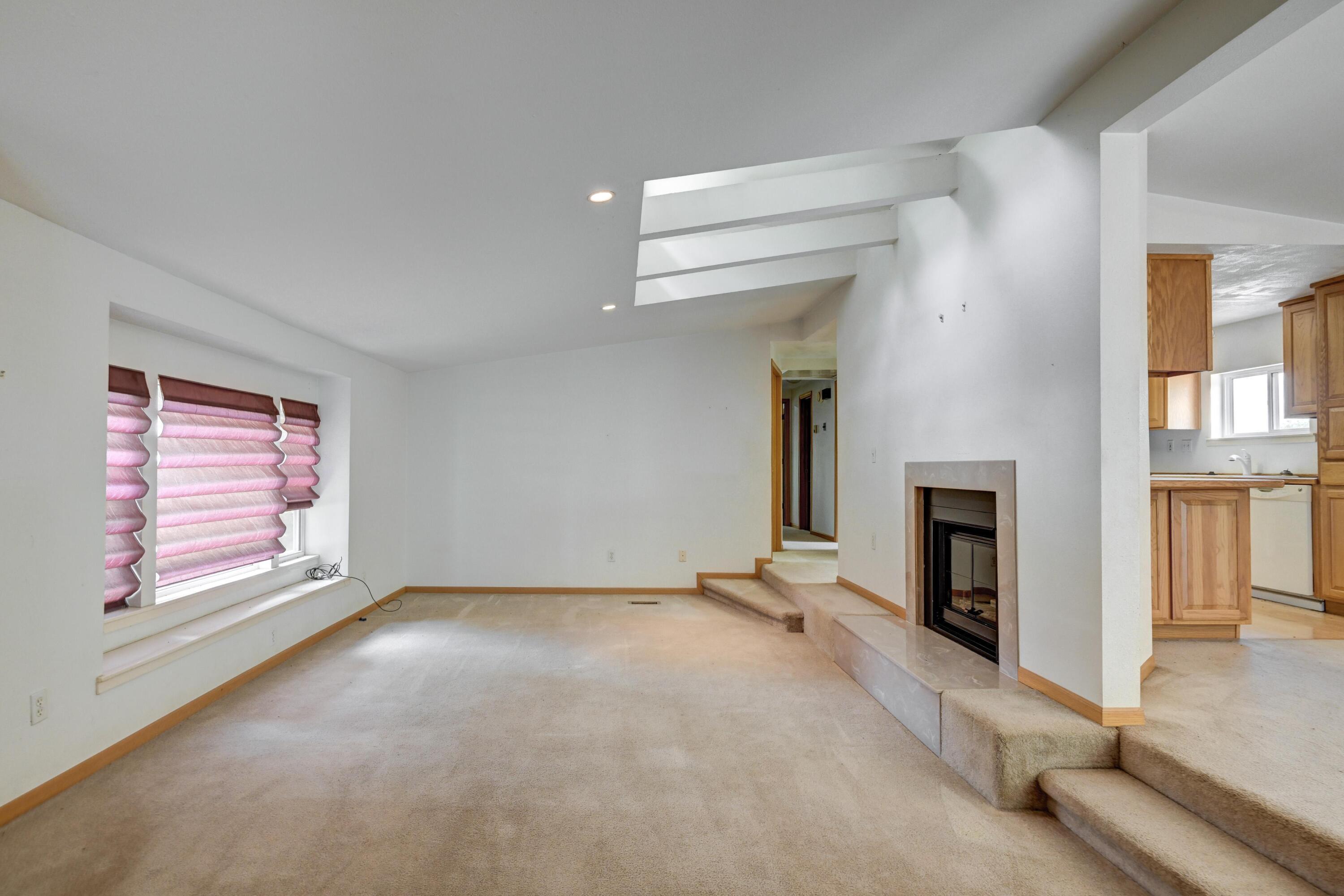 19107 Fir Road Property Photo 10