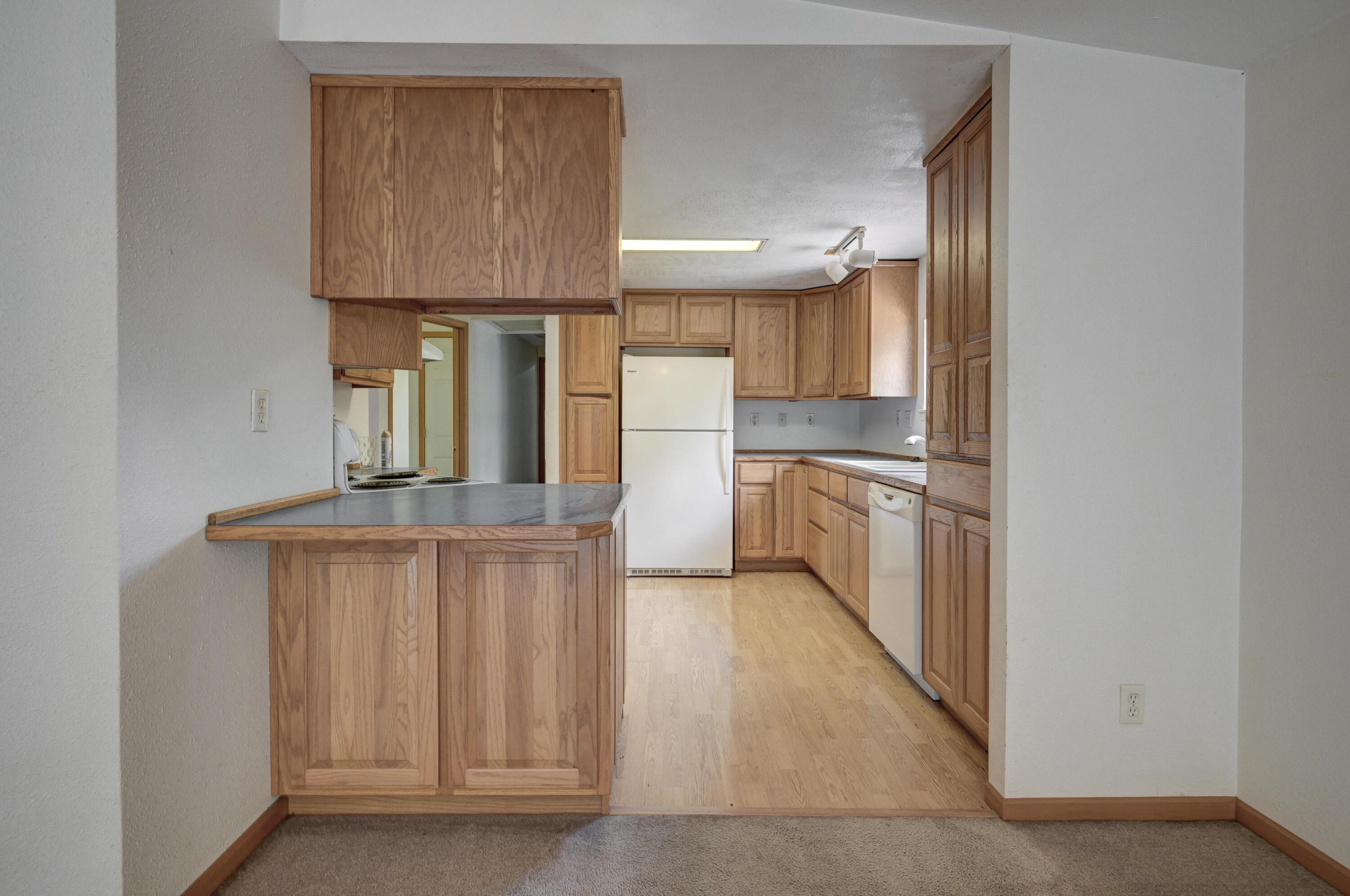 19107 Fir Road Property Photo 16
