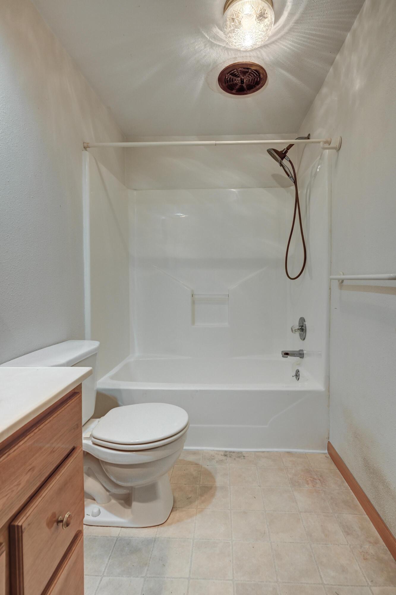 19107 Fir Road Property Photo 24