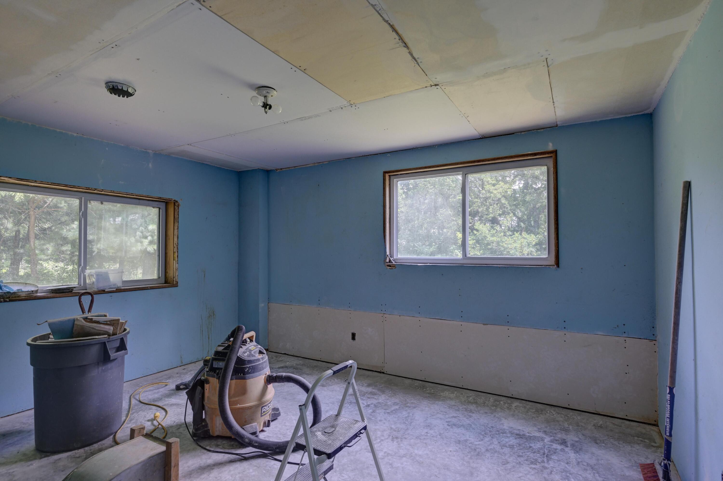 19107 Fir Road Property Photo 36
